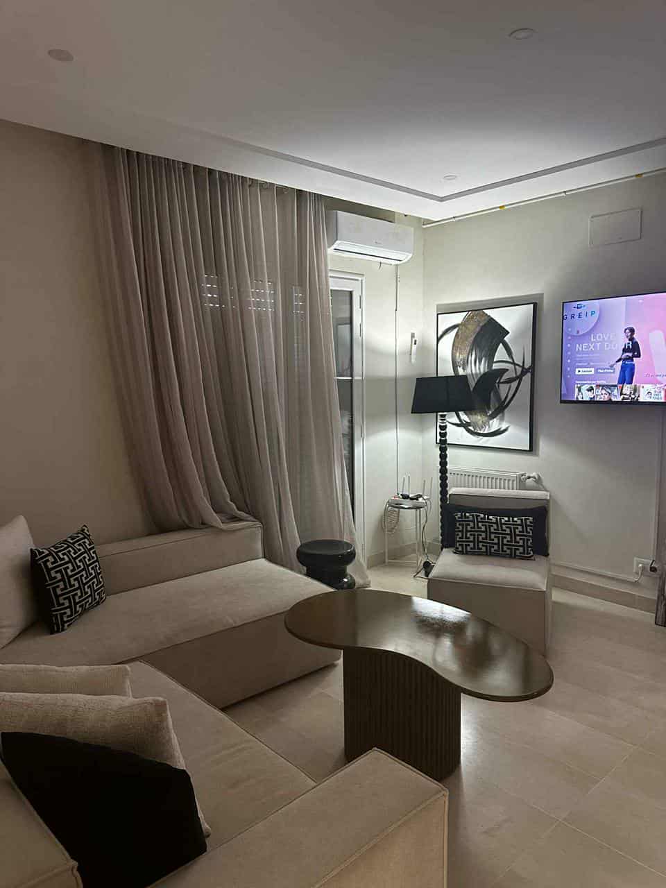 La Soukra La Soukra Location Appart. 1 pice S1 meubl prs universit ibn khaldoun la soukra