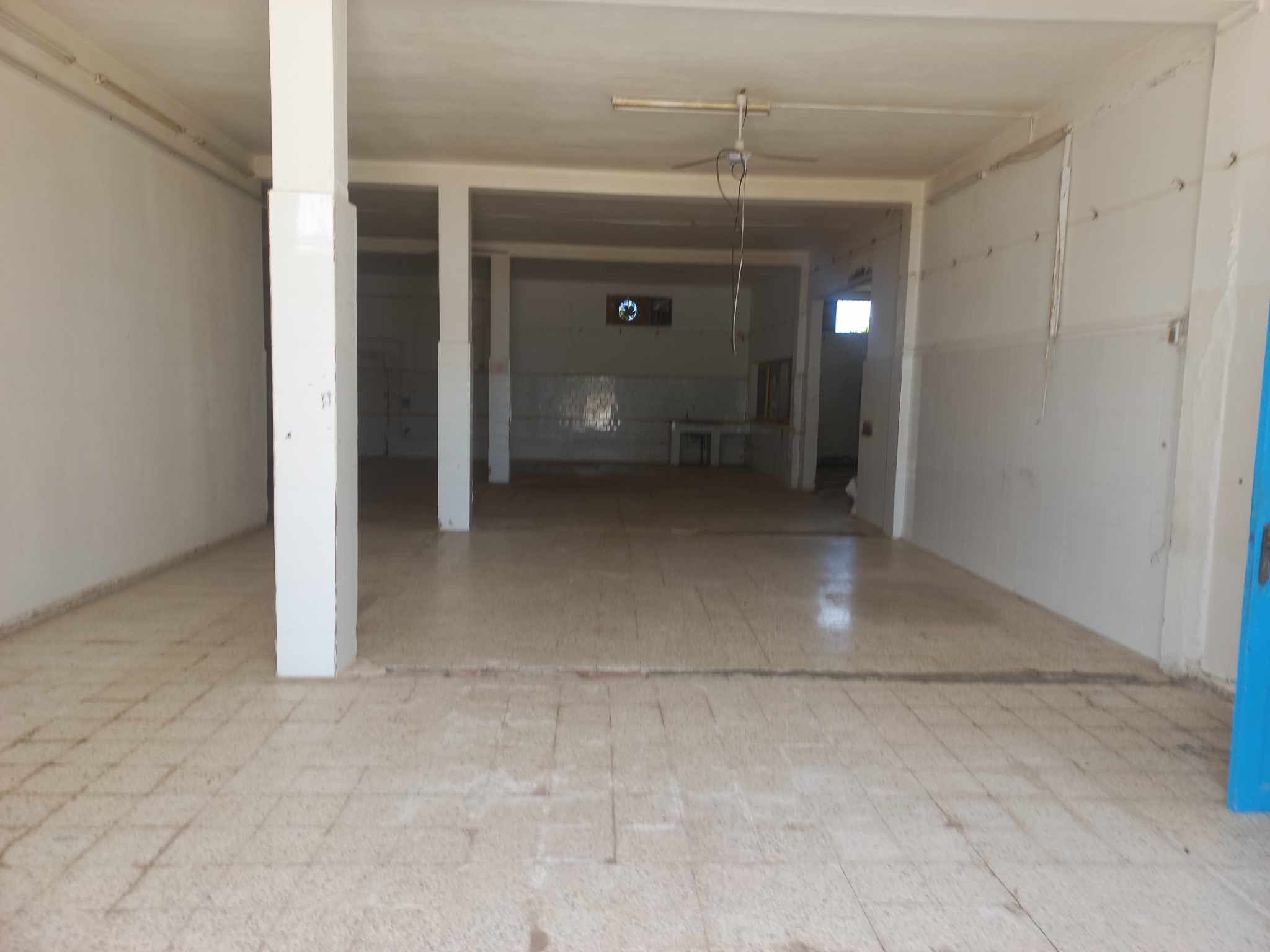 La Soukra La Soukra Location Surfaces Dpt ou usine de 330m  chotrana2