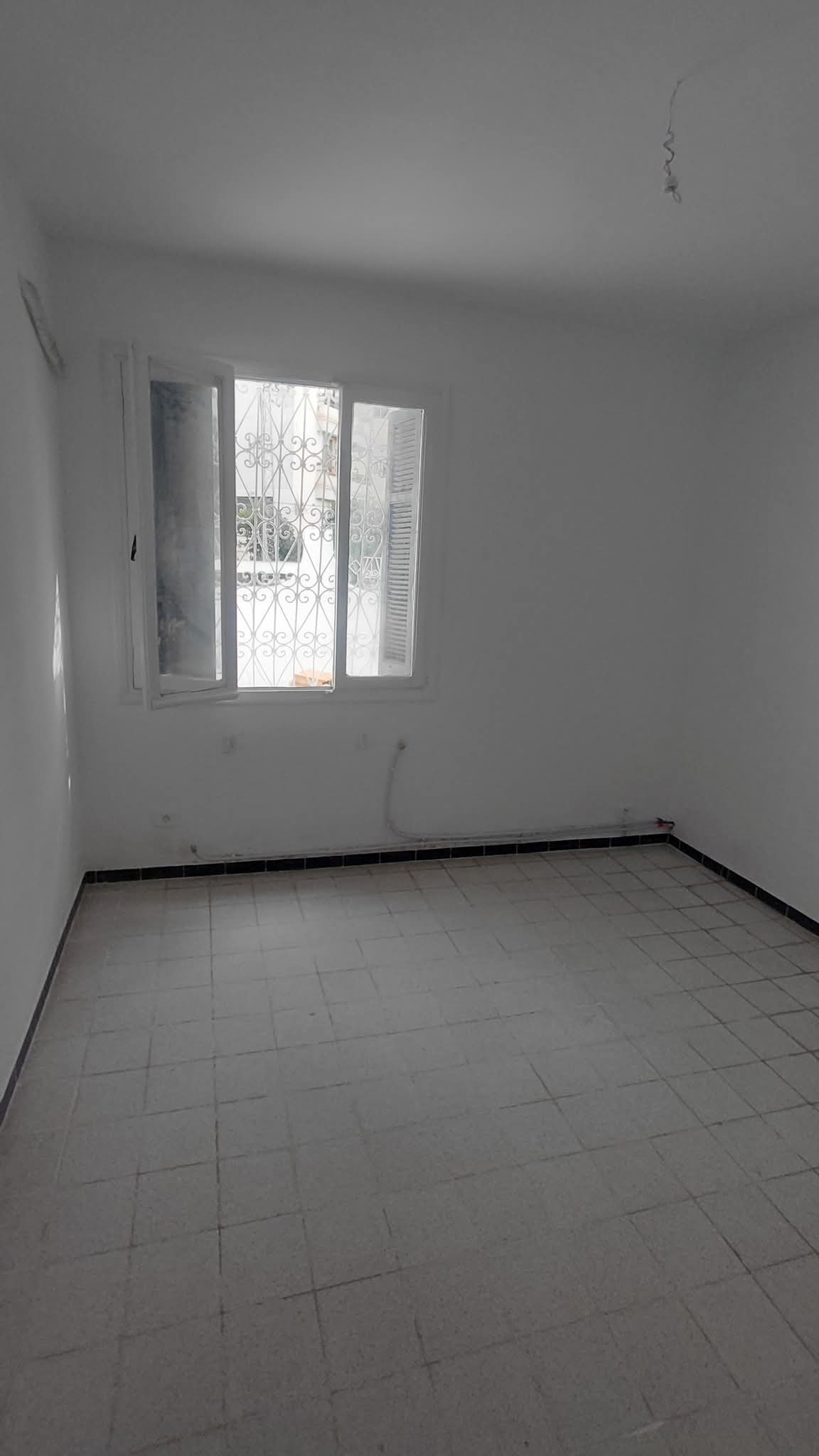 Ariana Ville El Menzah 5 Bureaux & Commerces Bureau Rez de chausse s3 bur a el manzah 5 wb4332