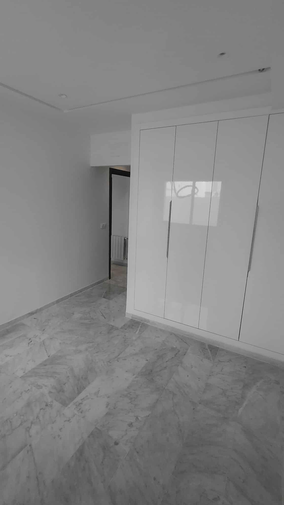 La Soukra La Soukra Location Appart. 2 pices S plus 1 hst a la nouvelle soukra wb4340