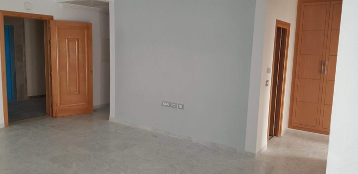 El Menzah El Menzah 9 Location Appart. 3 pices S plus 2 hst a el manzah 9c wb1919