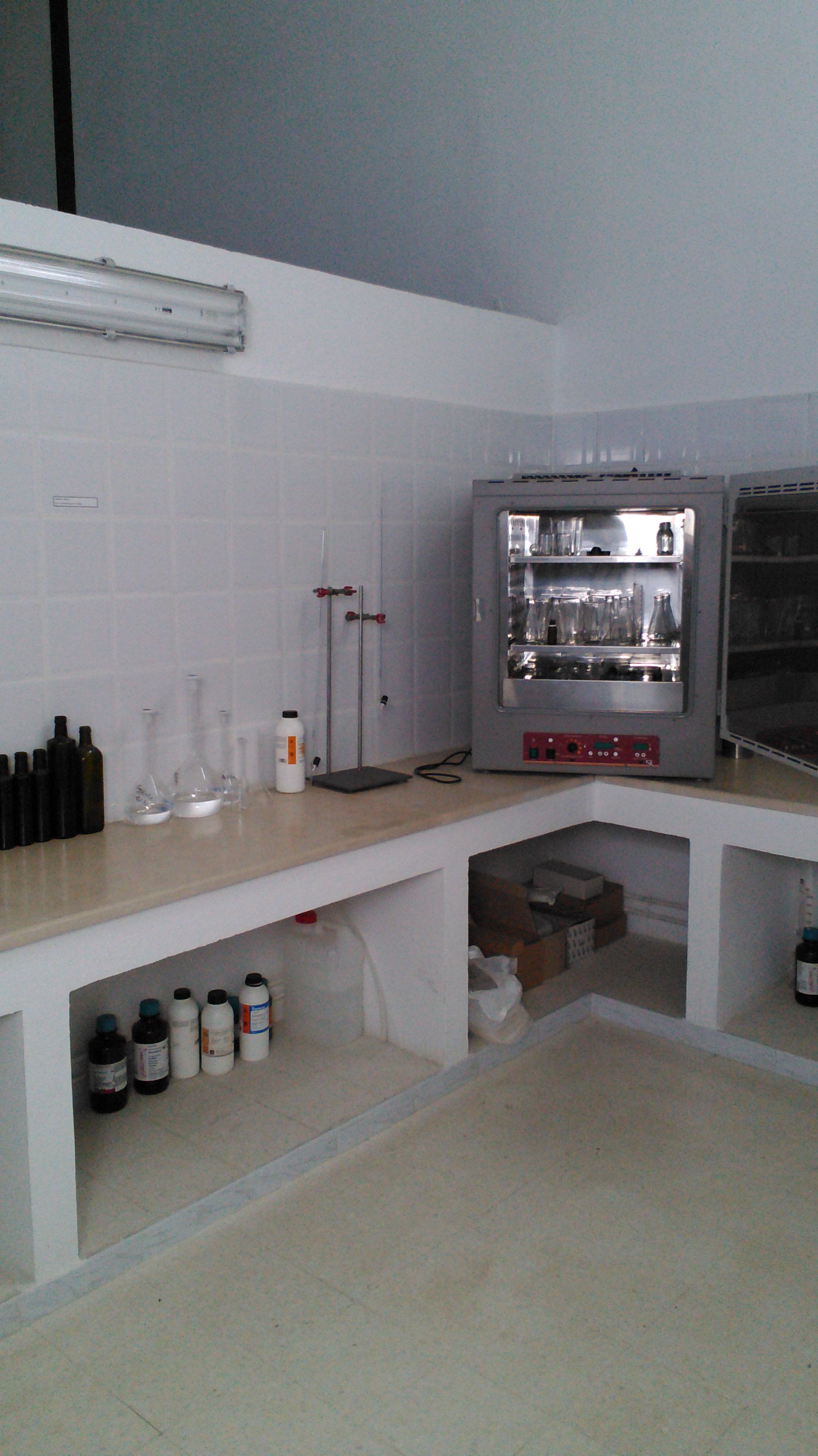 Le Kef Est Barnoussa Vente Autre Usine de conditionnement d'huile d'olive