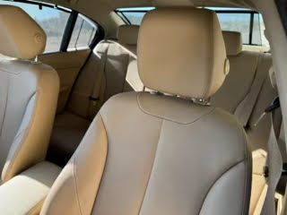 La Soukra Chotrana 1 Bmw Serie 3 Bmw 316i luxury blanc  automatique