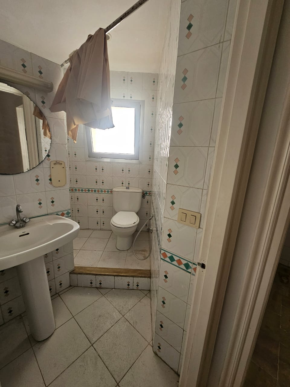 La Marsa&nbsp;Berge Du Lac&nbsp;Location&nbsp;Appart. 1 pi�ce&nbsp;S z�ro � usage bureautique au lac 1