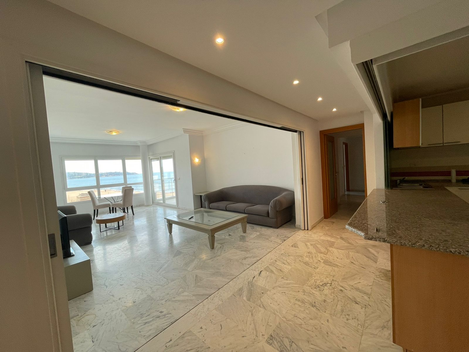 La Marsa Marsa Safsaf Location Appart. 4 pices Appartement vue mer  la marsa plage