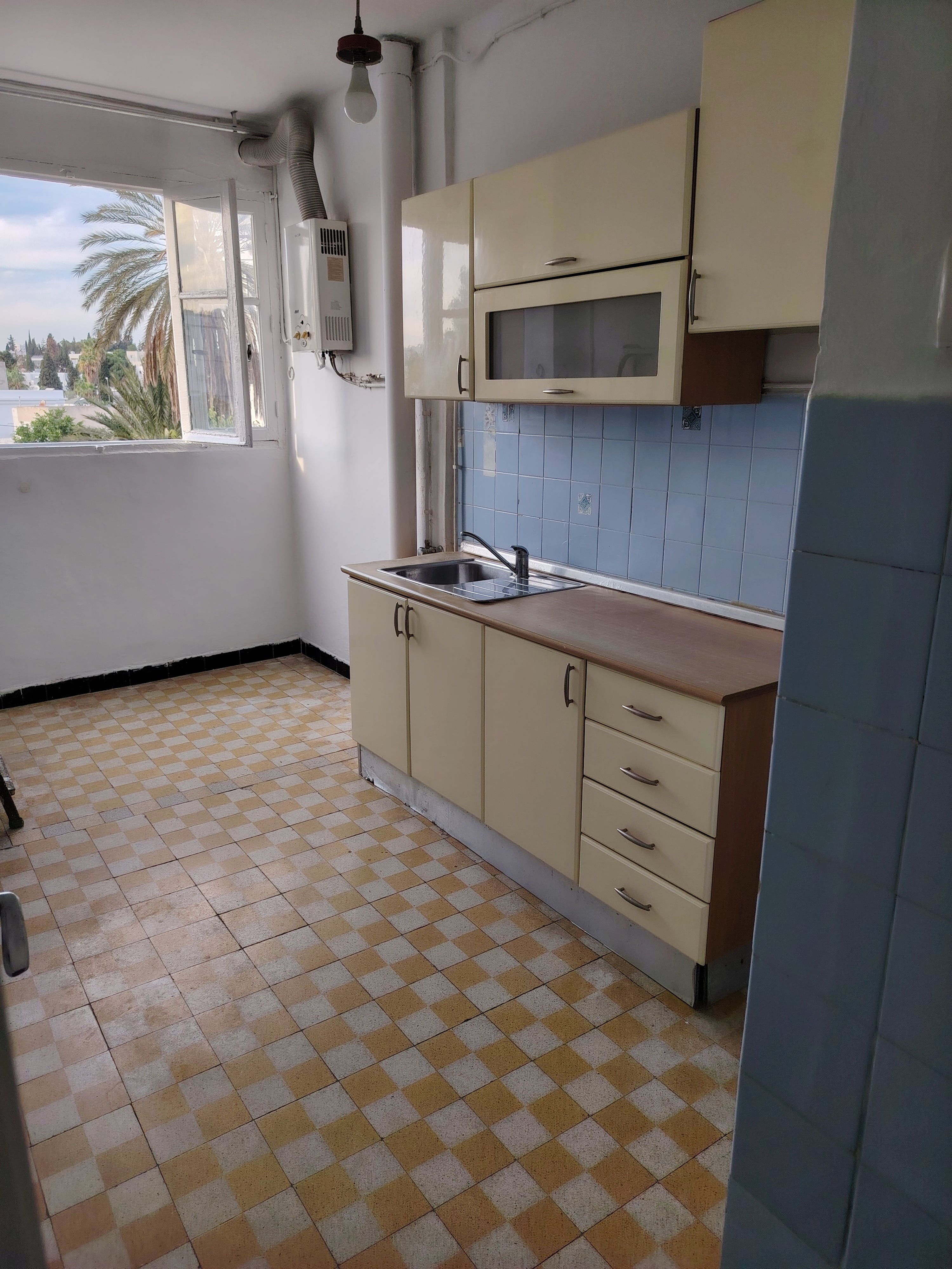 El Menzah El Menzah 1 Location Appart. 3 pices App s plus 3 a el menzah 1