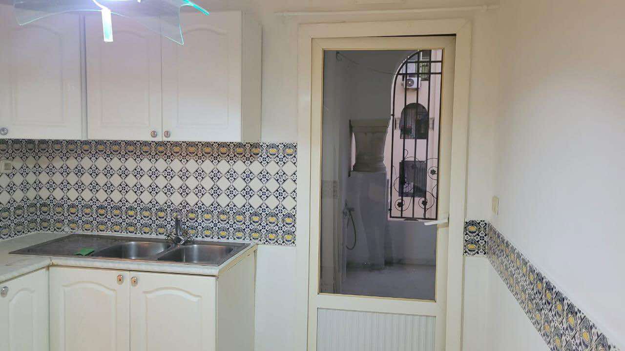 La Marsa El Aouina Location Appart. 2 pices Appart  cit el wahat