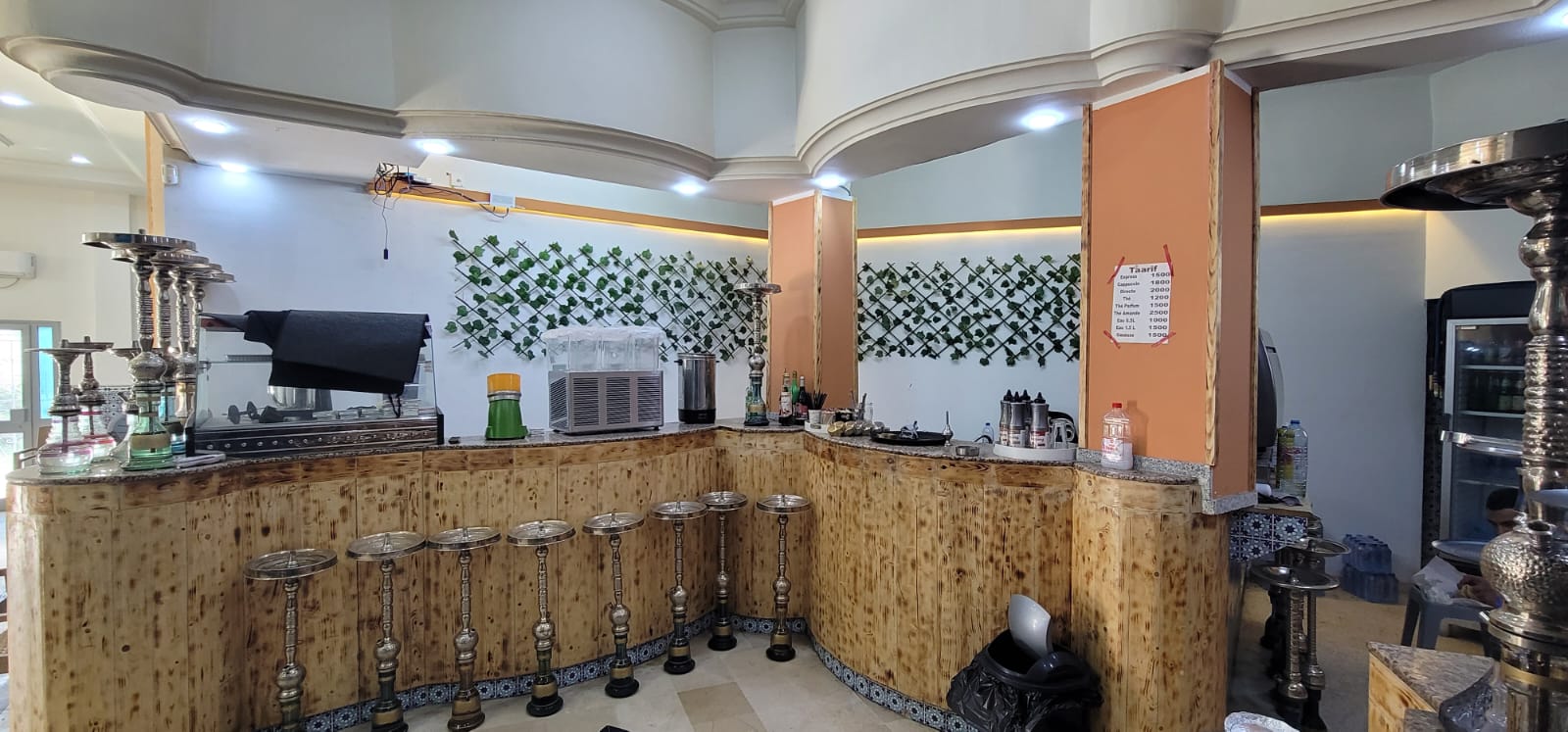 Mannouba Denden Vente Surfaces Gps  local commercial salon de th