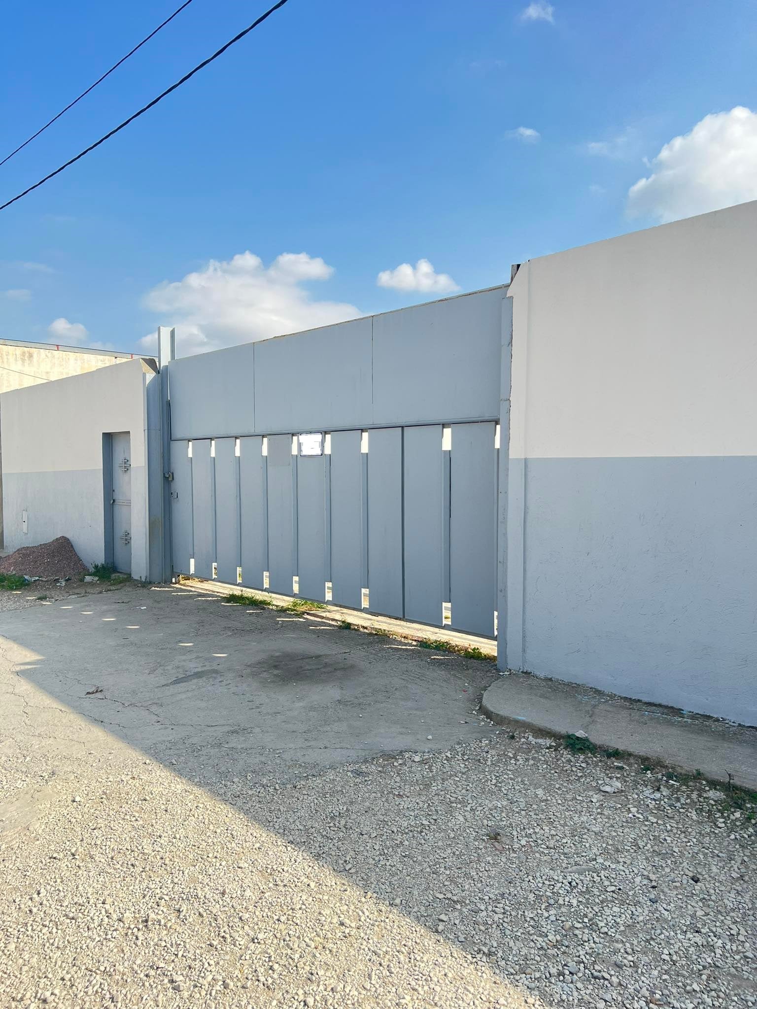 Utique Utique Location Autre Depot zone industrielle utique