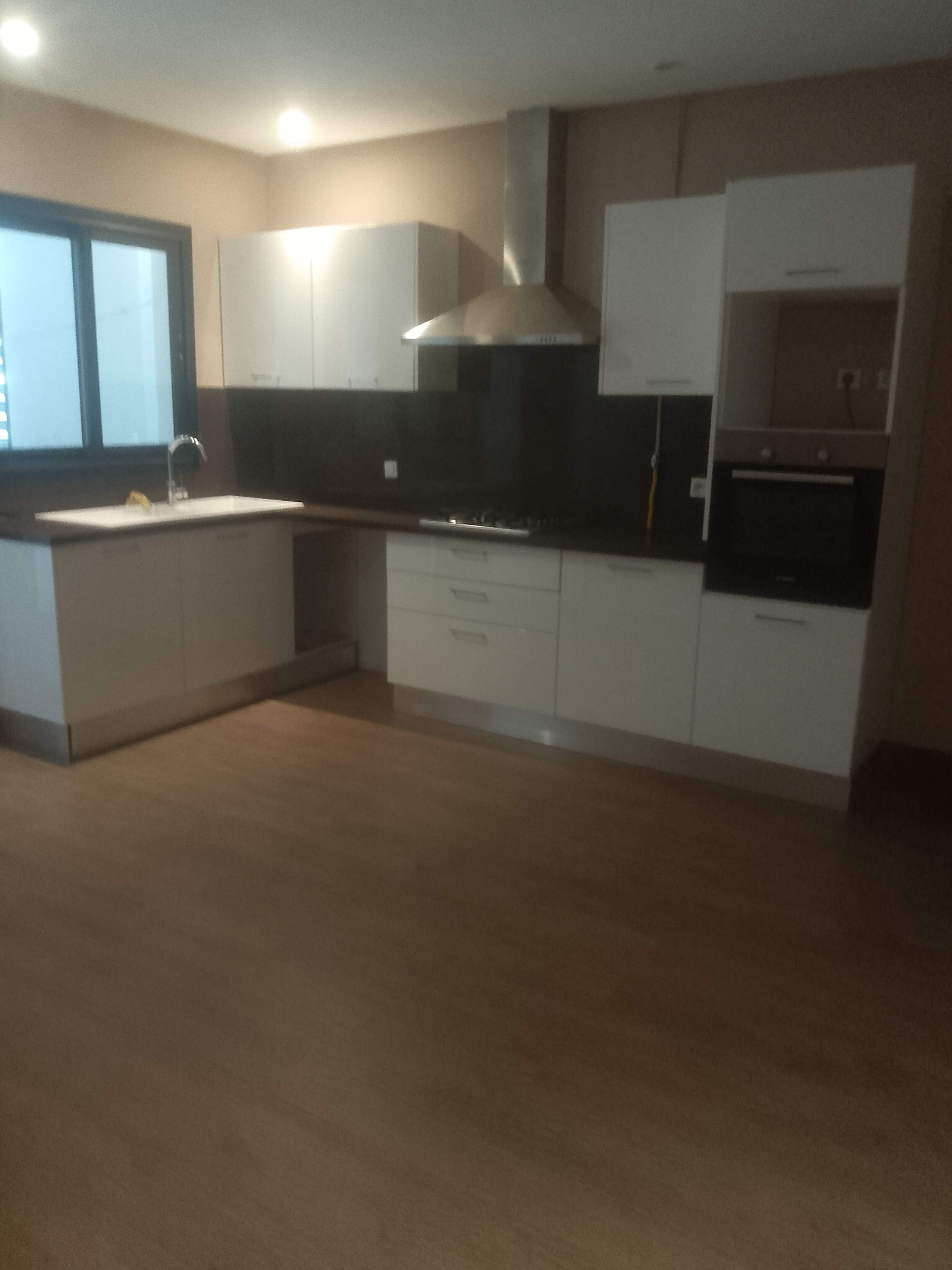 Ain Zaghouan Jardins de Carthage Vente Appart. 4 pices Appartement s plus 3 luxueux jardin de carthage