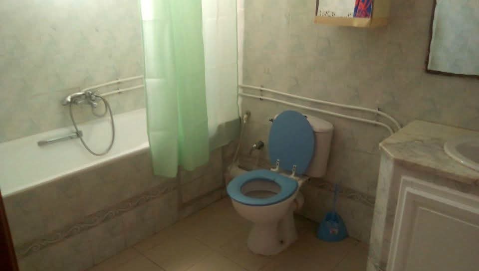 Bab Bhar Republique Location Appart. 3 pices Grand appartement s2 avec terrasse au passage