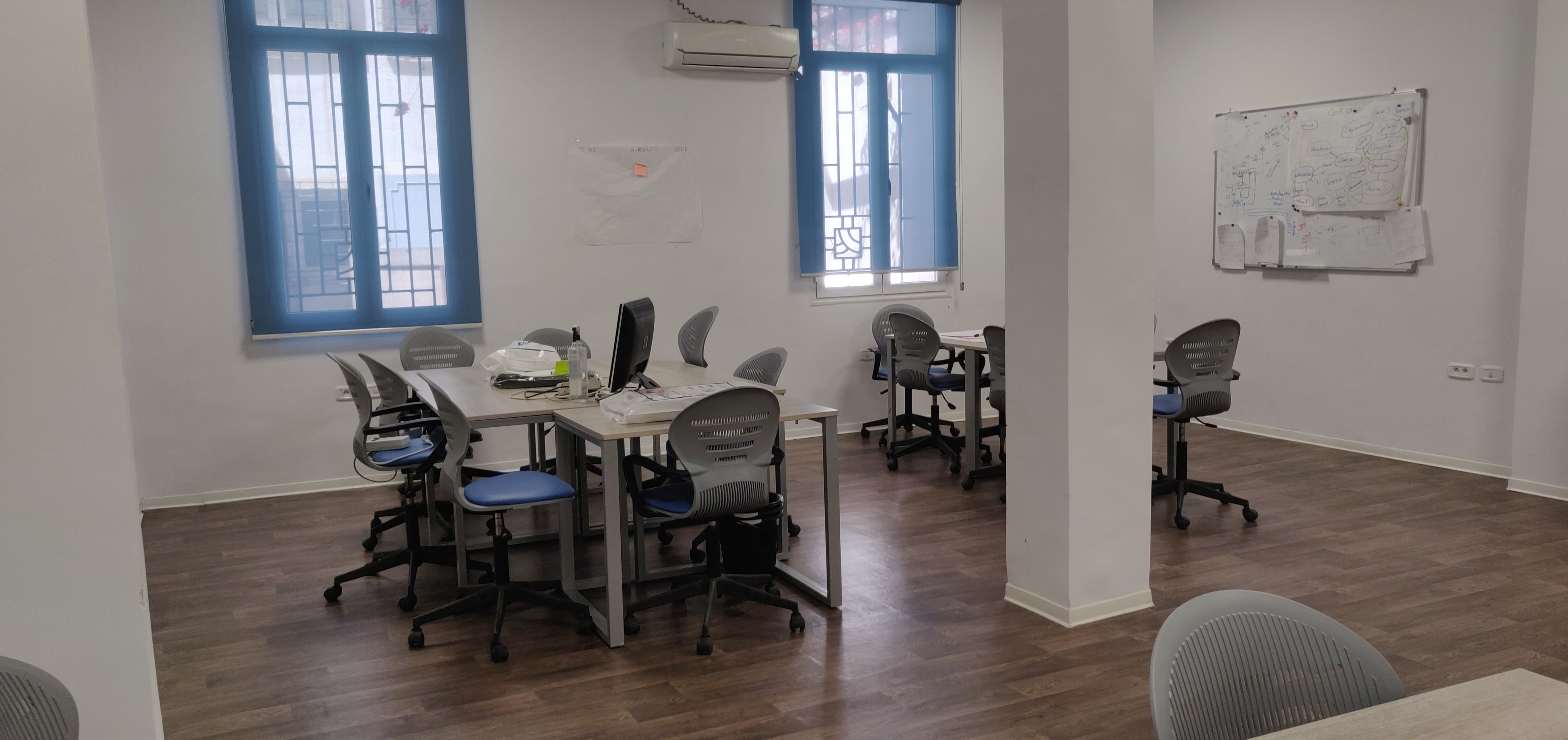 Bab Bhar Hedi Chaker Bureaux & Commerces Bureau Bureau de 55 m2 idalement situ  tunis lafayette