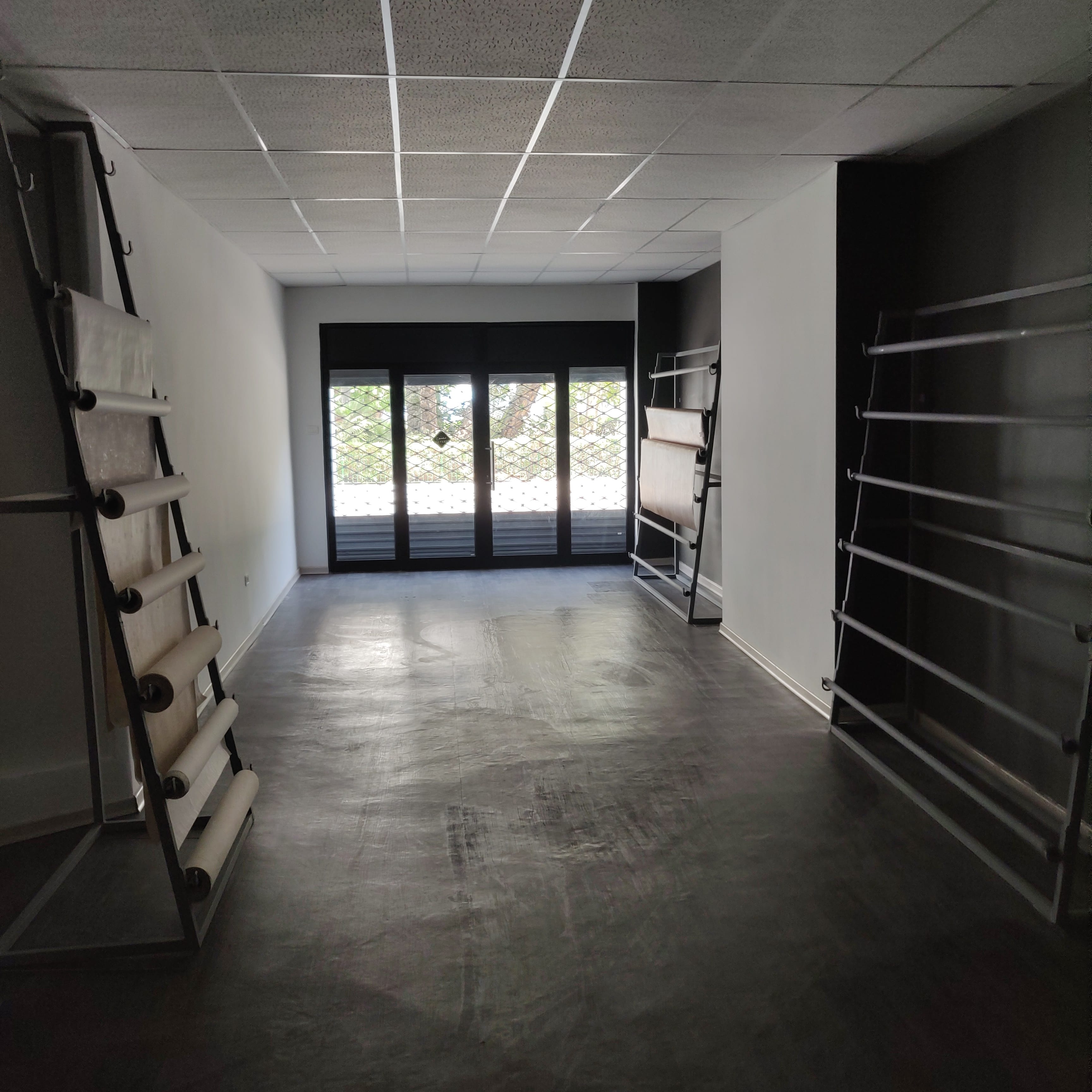 Bab Bhar Hedi Chaker Bureaux & Commerces Fond de Commerce Local  usage bureautique  lafayette de 340m2