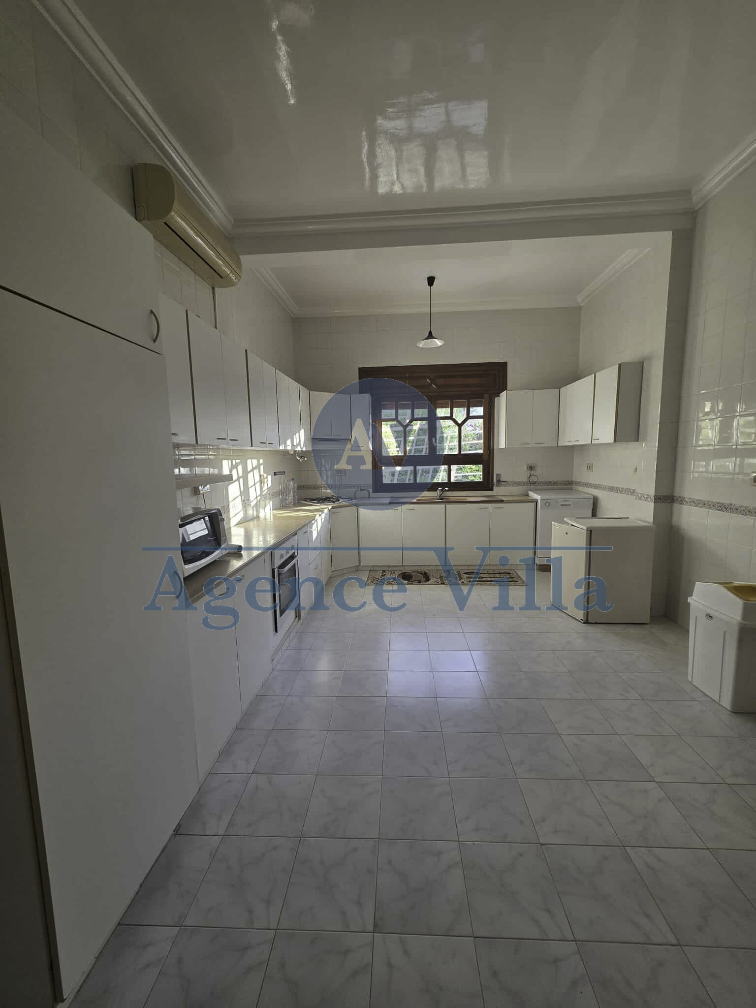 La Marsa Gammart Location Maisons Une villa  gammarth vue mer avec piscine