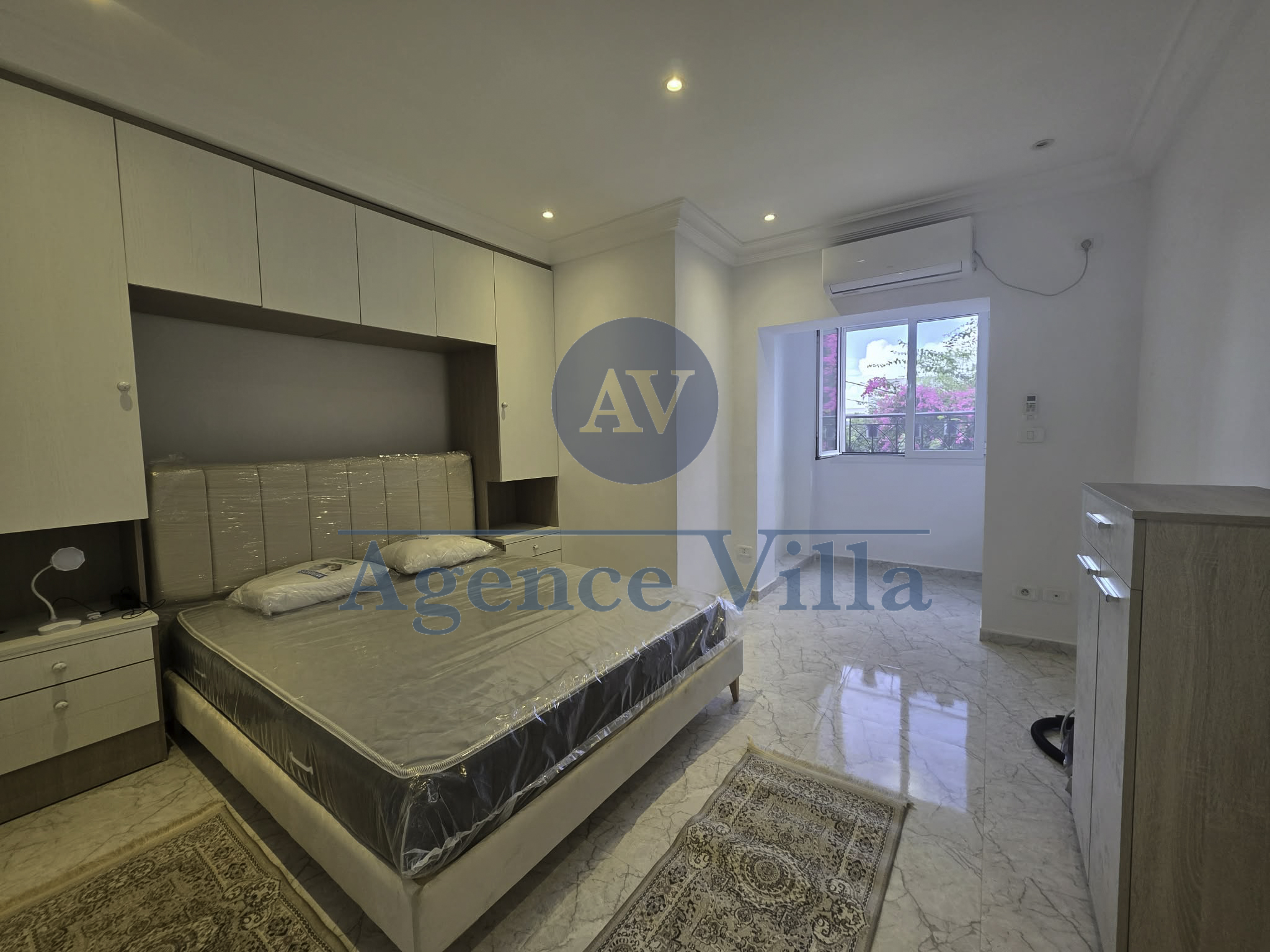 La Marsa Marsa Safsaf Location Appart. 2 pices Un appartement s1 meubl marsa ville