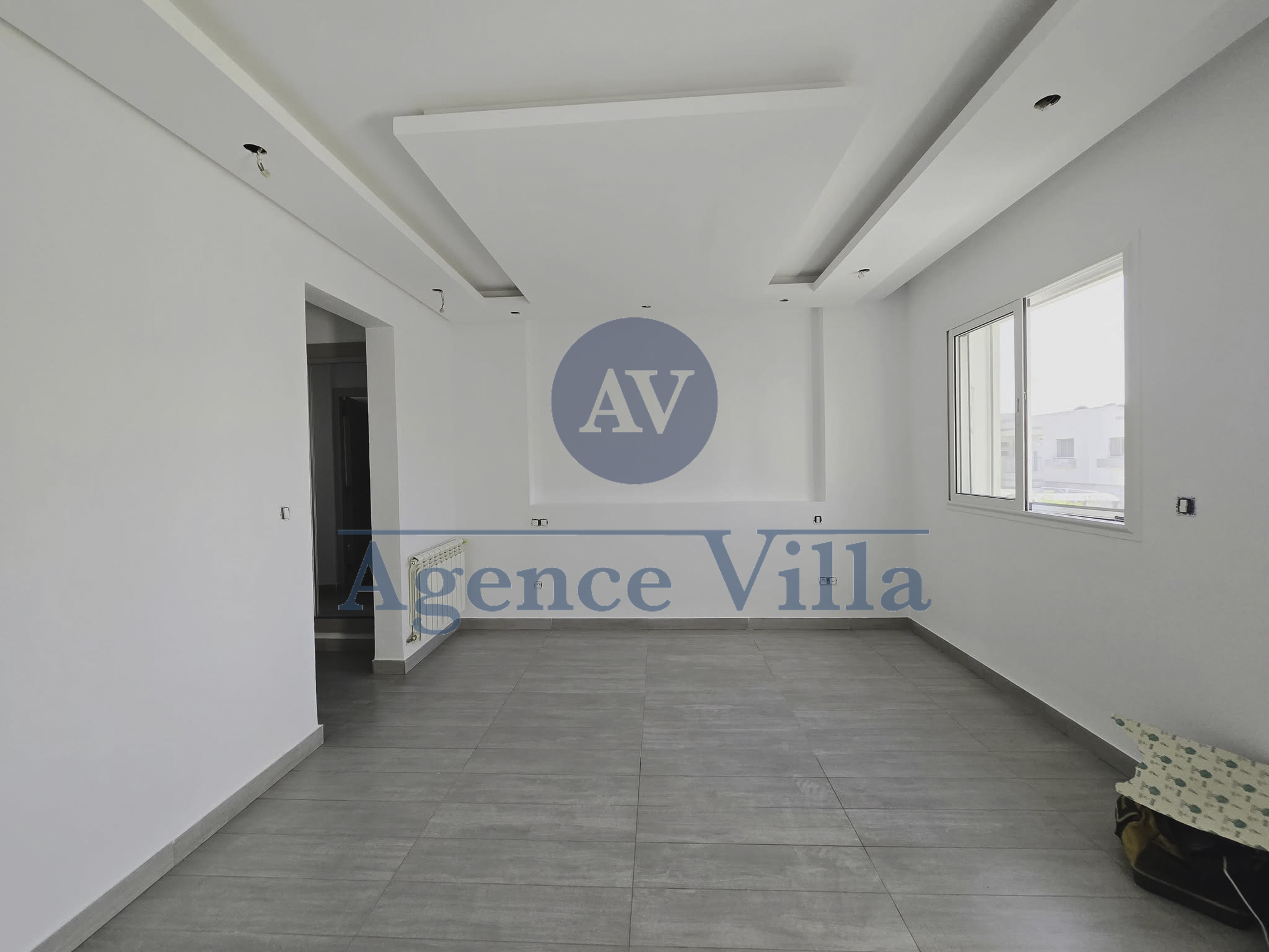 La Soukra&nbsp;La Soukra&nbsp;Location&nbsp;Duplex&nbsp;Un duplex � la soukra