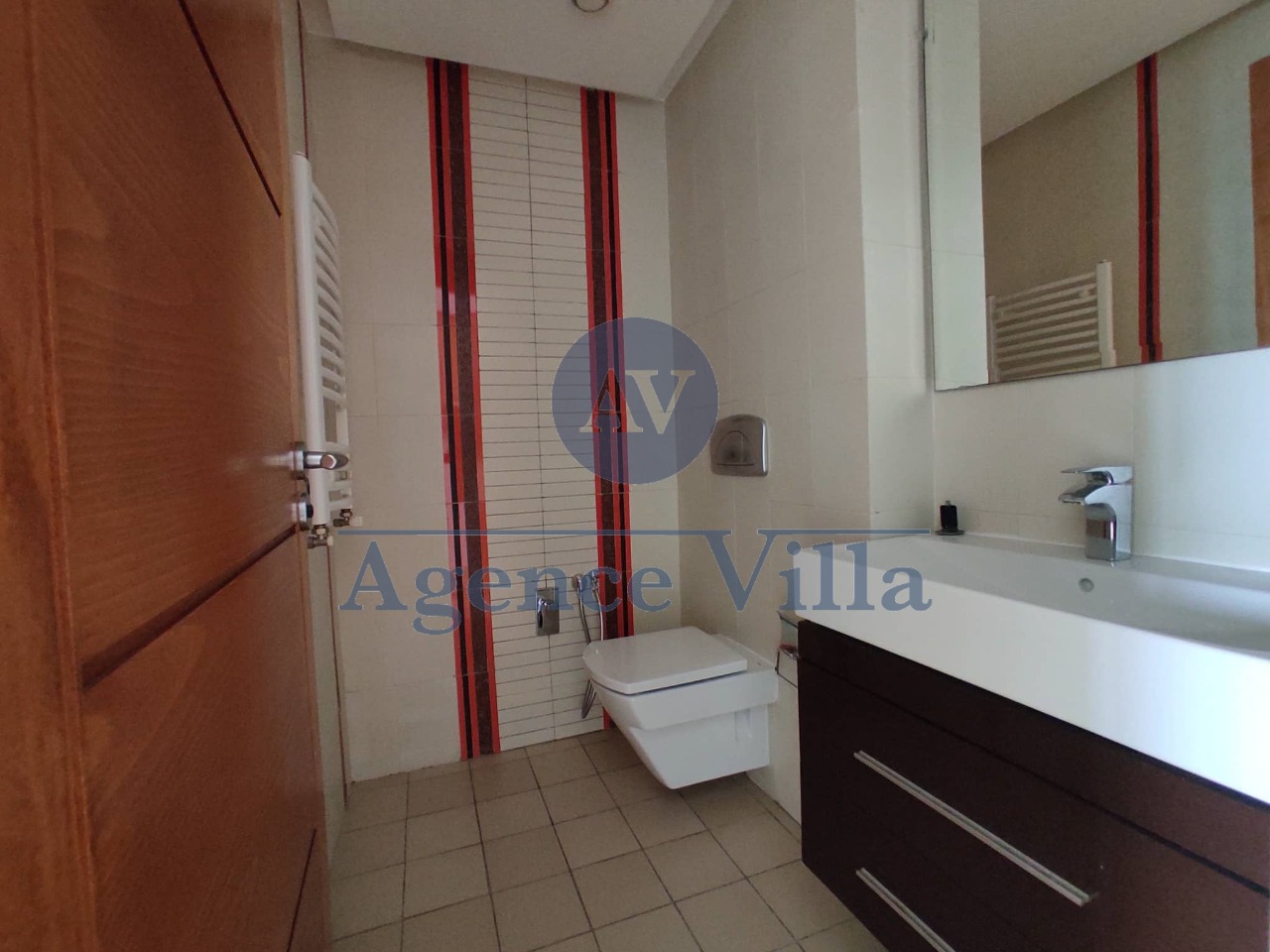 La Marsa Berge Du Lac Location Duplex Un duplex s4 aux lac2