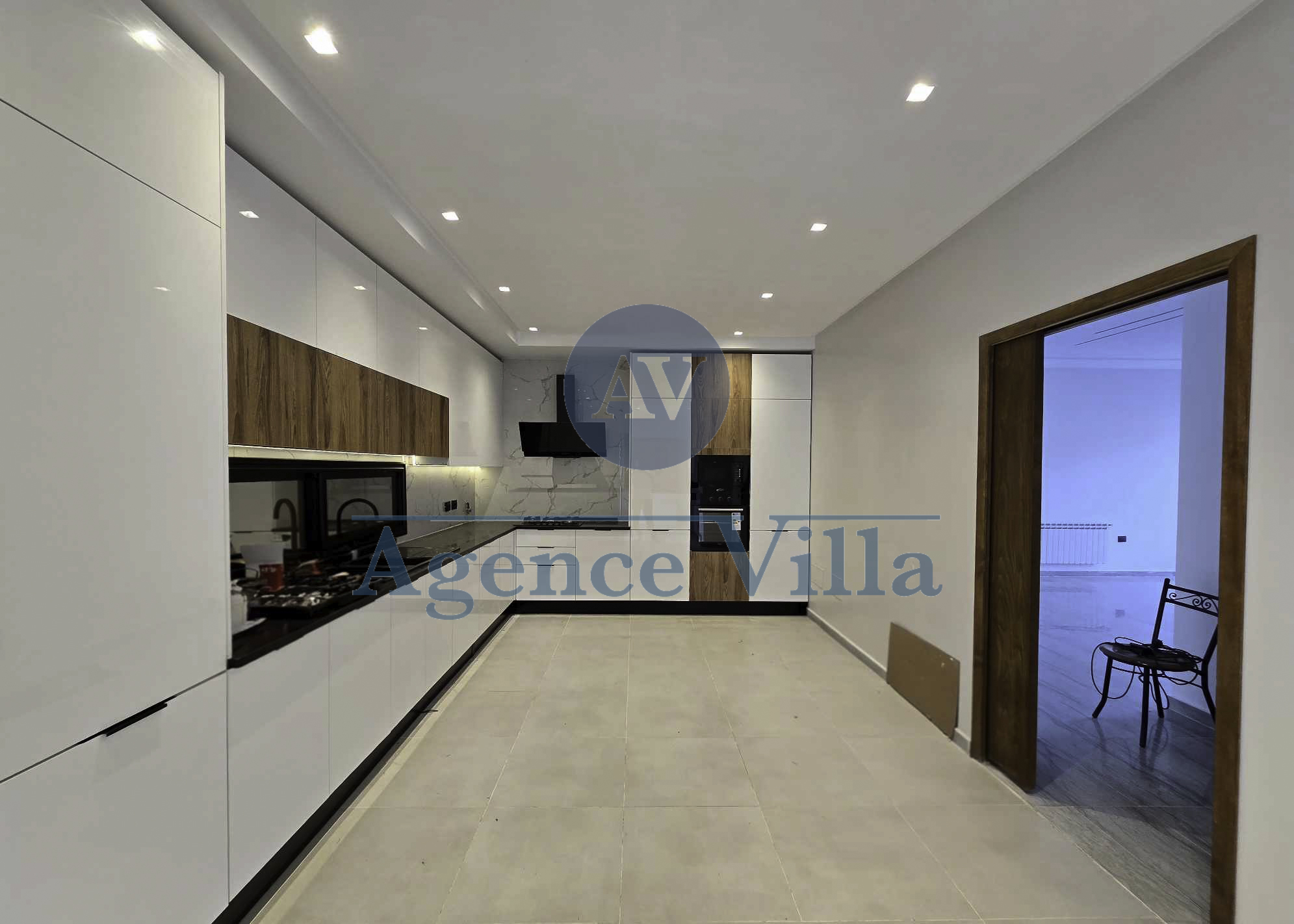 La Soukra Chotrana 2 Location Maisons Une grande villa s4  la soukra