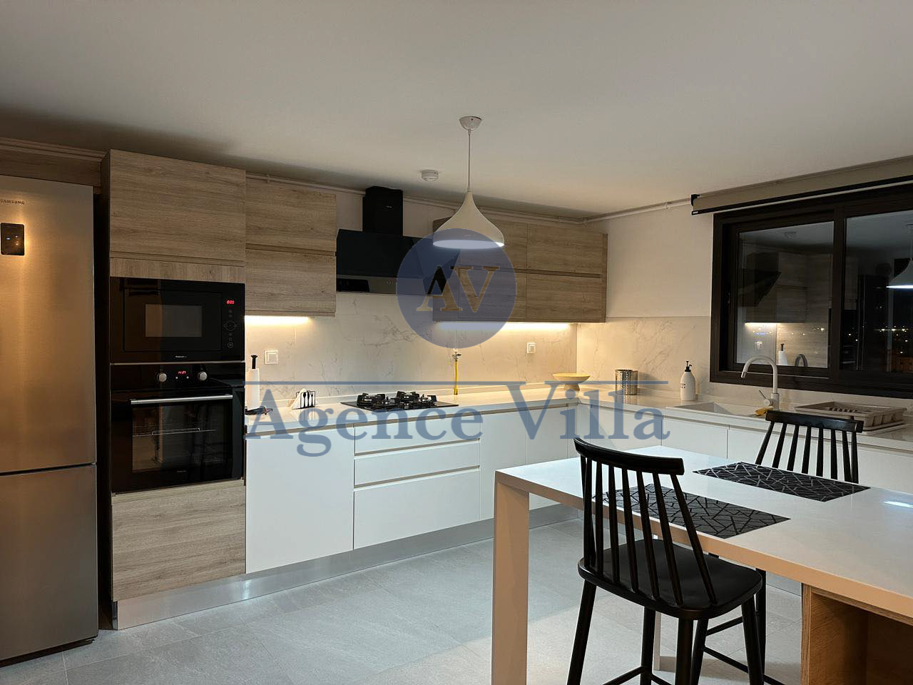 Ain Zaghouan Jardins de Carthage Location Appart. 2 pices Un loft s1 meubl  jardins de carthage