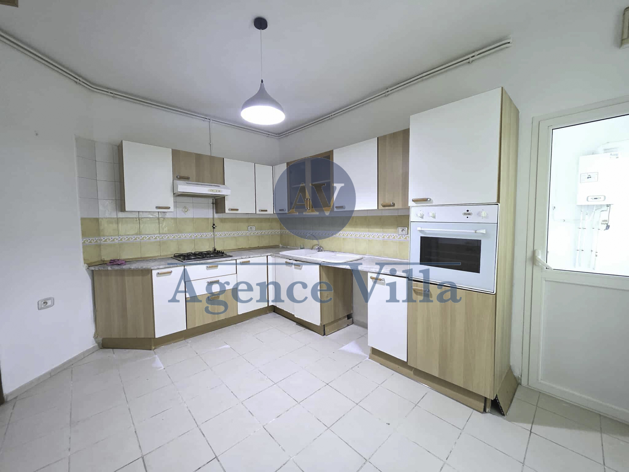 Ariana Ville Cite Ennasr 2 Location Appart. 3 pices Appartement s2  ennacer