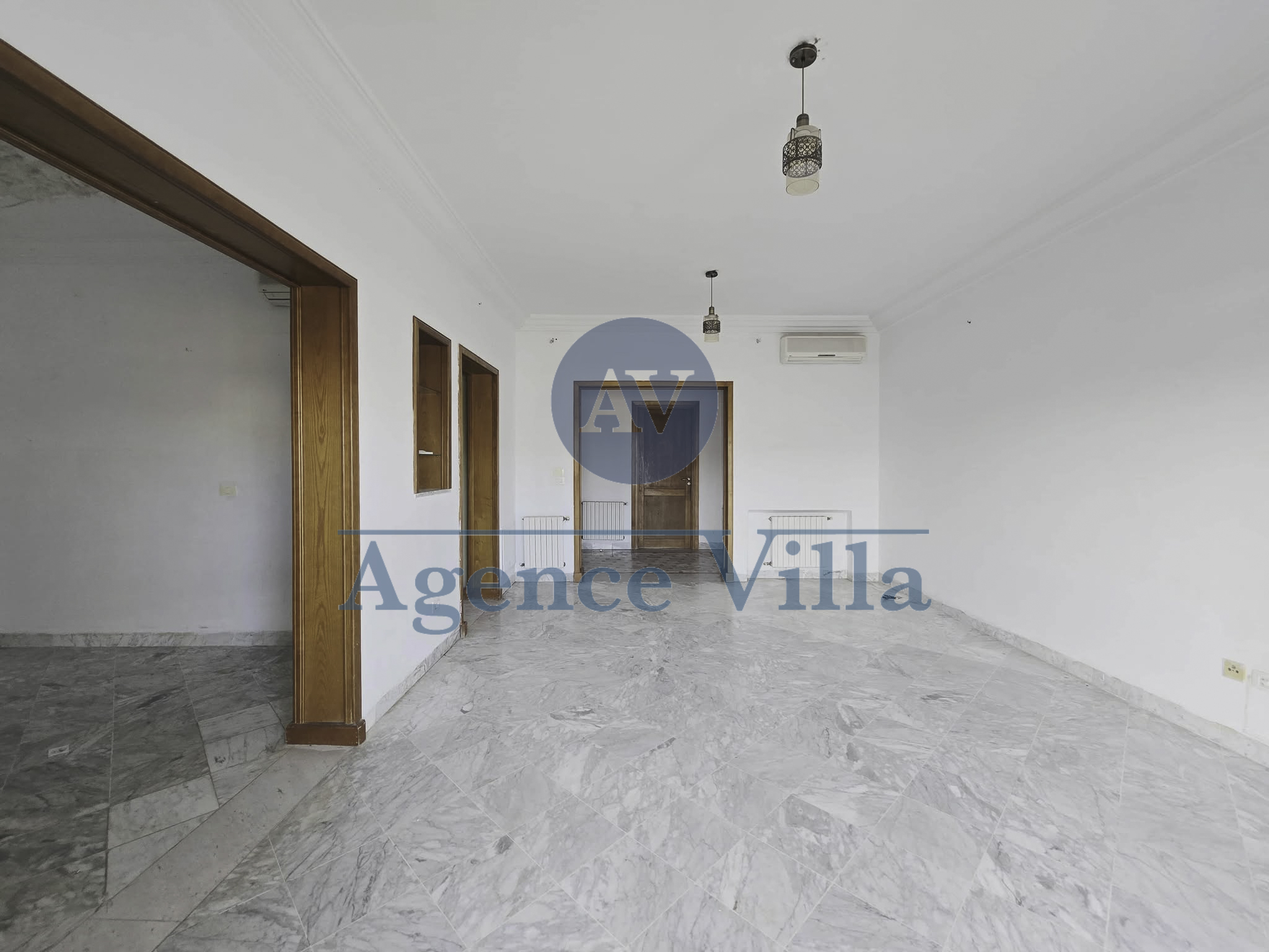 La Marsa Sidi Daoud Location Appart. 5 pices+ Appartement s4  la marsa
