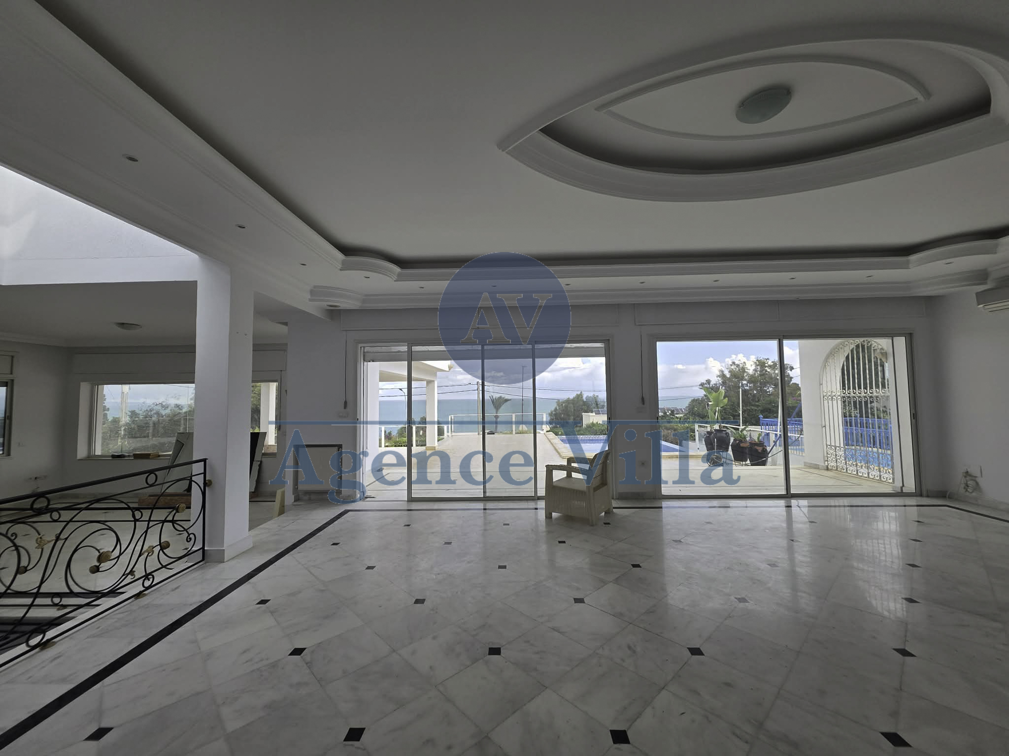 La Marsa Marsa Safsaf Location Maisons Une villa haut standing  la marsa avec vue mer