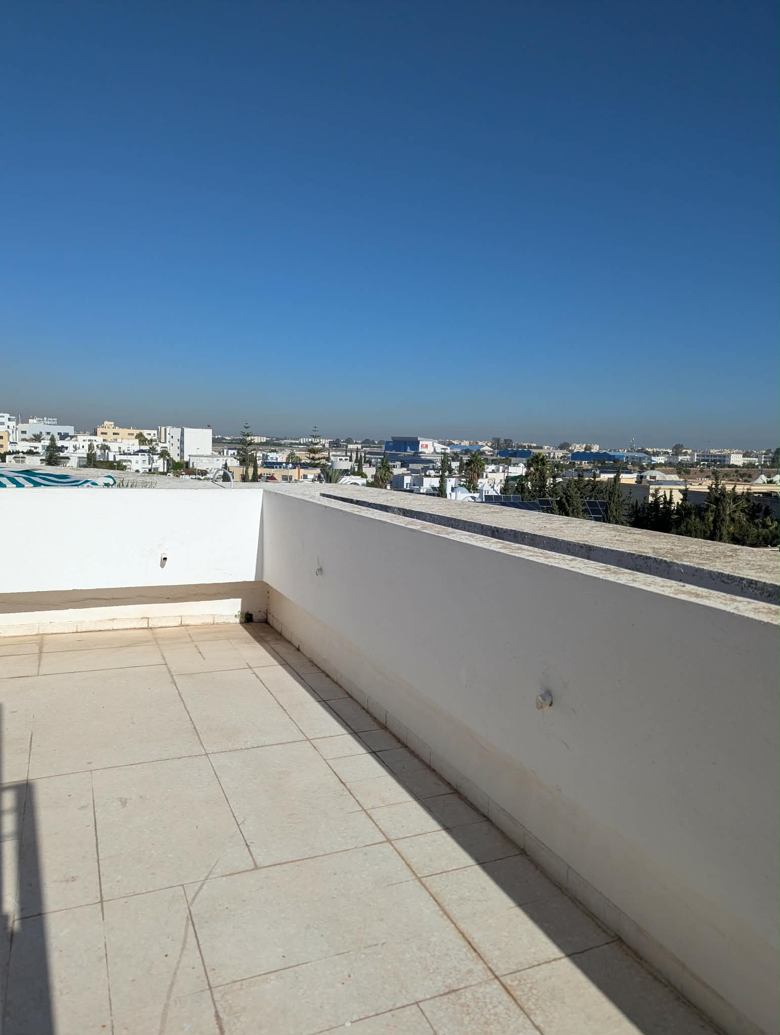 La Marsa Berge Du Lac Location Duplex Duplex tres spacieux avec vue