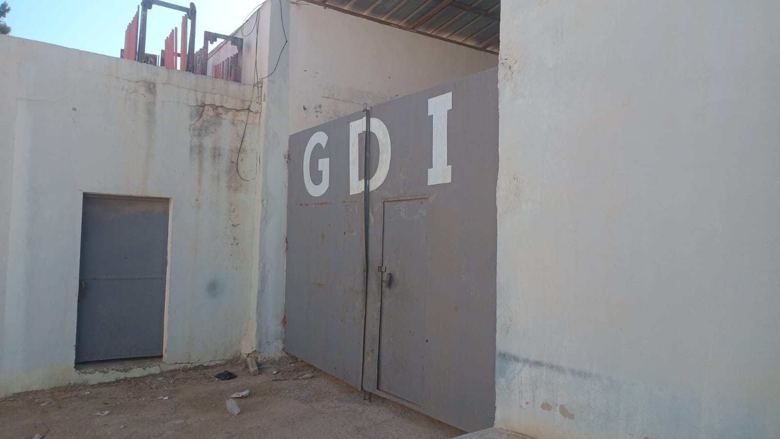 Mnihla Mnihla Location Autre Local industriel mnihla 1400m2 dont 1000 couverts