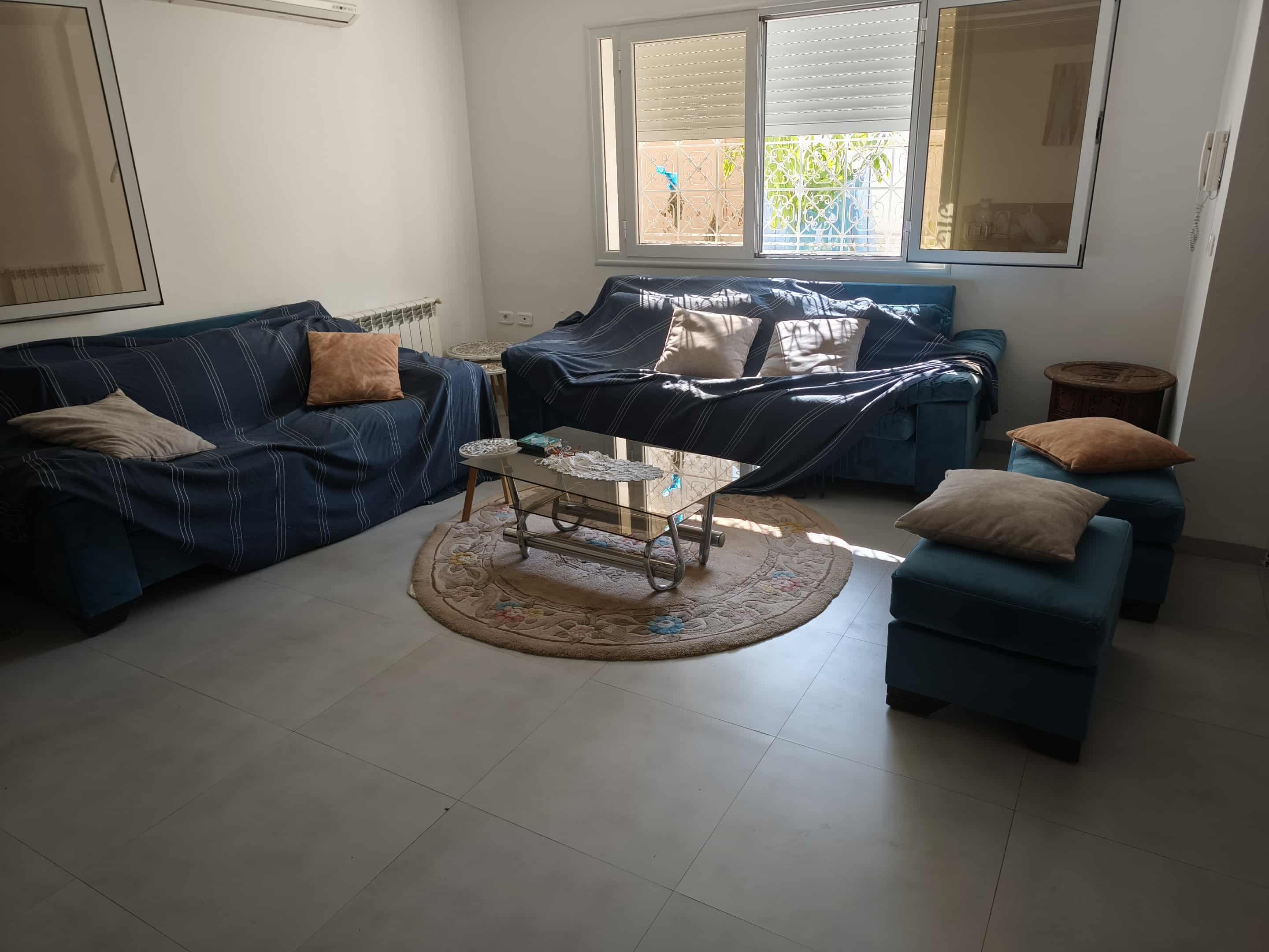 Megrine Megrine Salon - Salle  manger  Salons Salon en bon tat