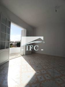 Ariana Ville Ariana Bureaux & Commerces Bureau Bureau en 3 espaces68marianaifca162