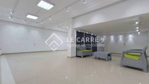 La Marsa Berge Du Lac Location Appart. 1 pice Un local de 80m2 au lac 2