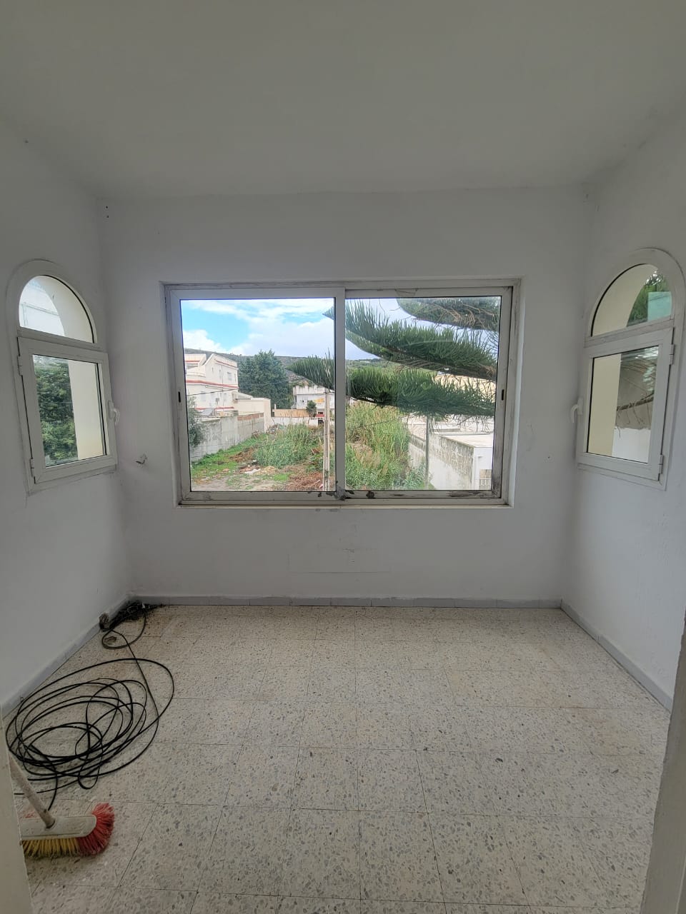 Bizerte Nord Cite De La Sante Location Appart. 1 pice Bel appartement   la corniche