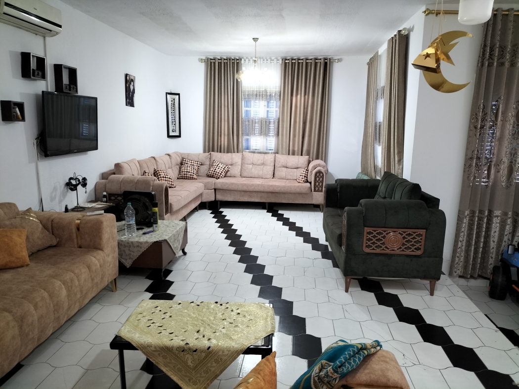 Mannouba Denden Vente Maisons Villa de bon standing sur deux nv indpendants