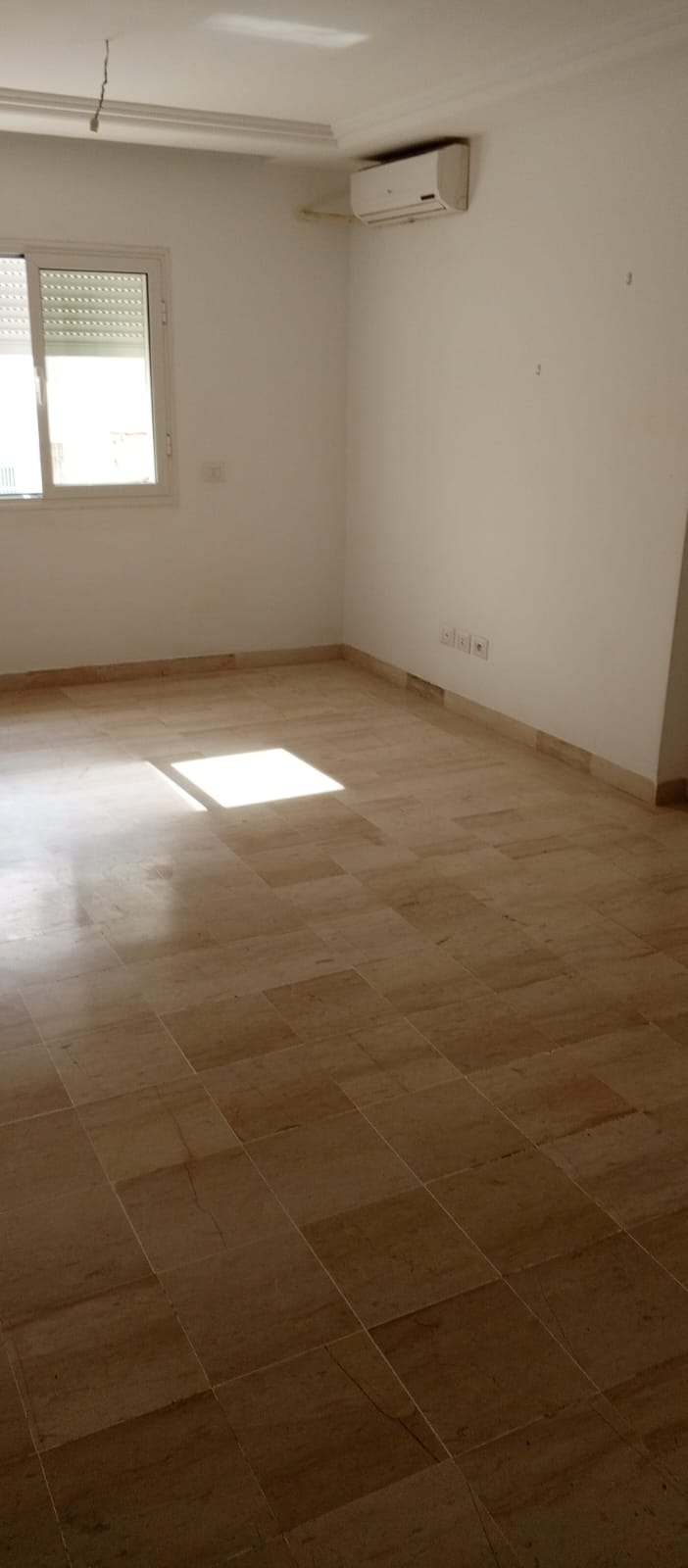 La Marsa El Aouina Location Appart. 2 pices S2 el wahat