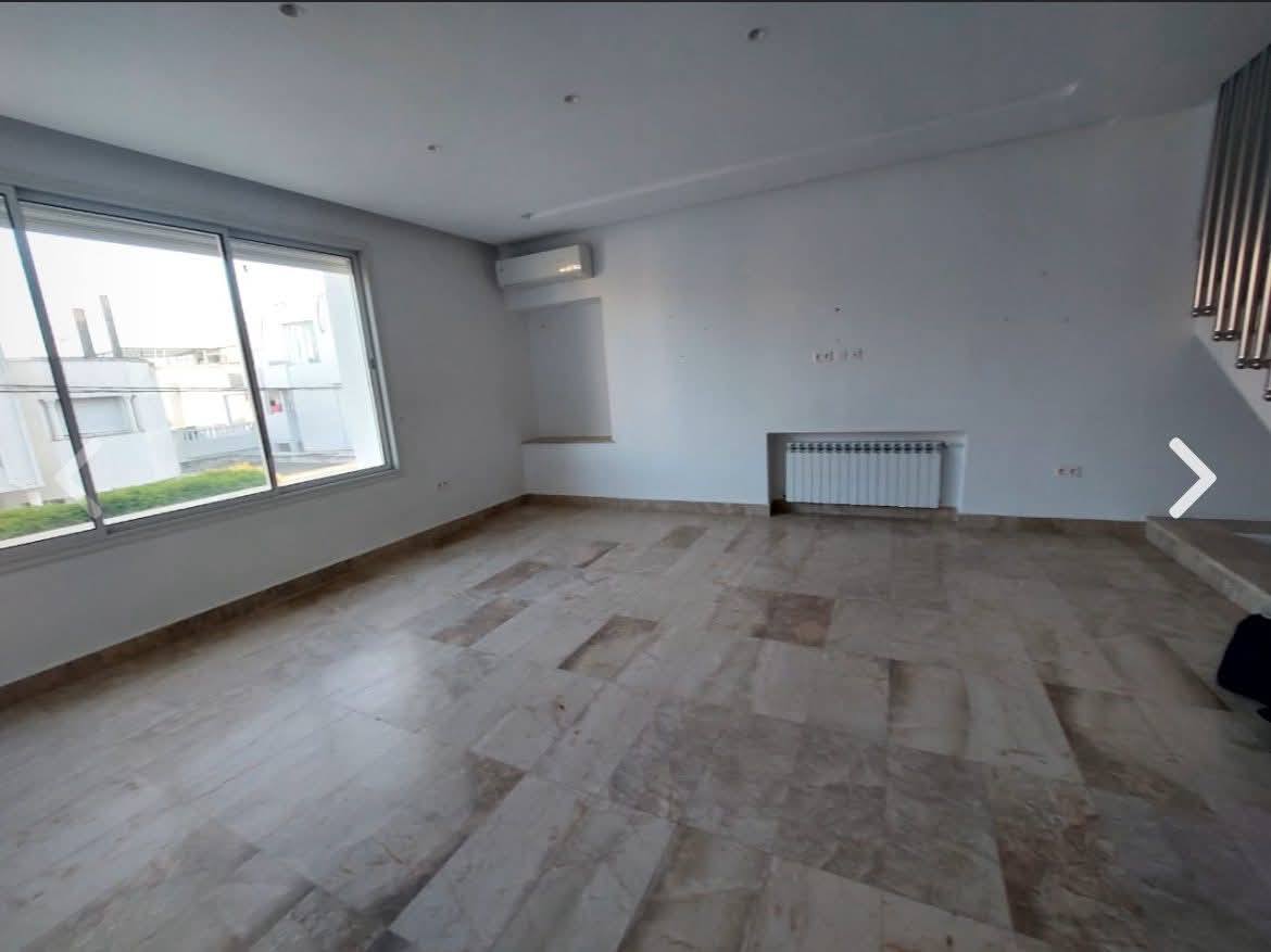La Marsa Cite Des Juges 2 Location Appart. 4 pices Duplex s4 la marsa
