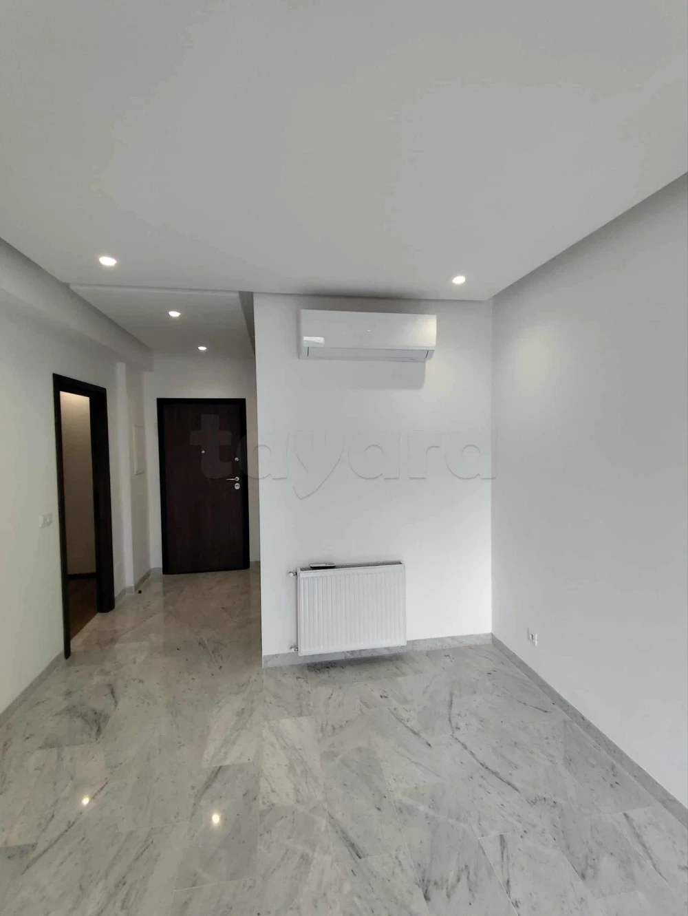 La Soukra La Soukra Location Appart. 2 pices S2 nouvelle soukra jamais habit