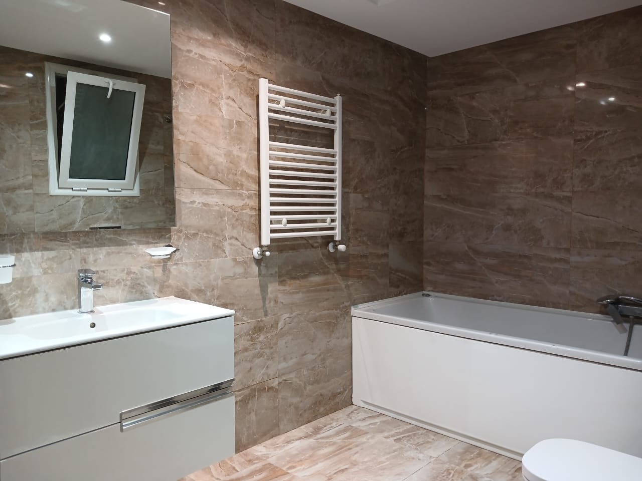 Ain Zaghouan Jardins de Carthage Location Appart. 2 pices Appartement s2 jardins de carthage