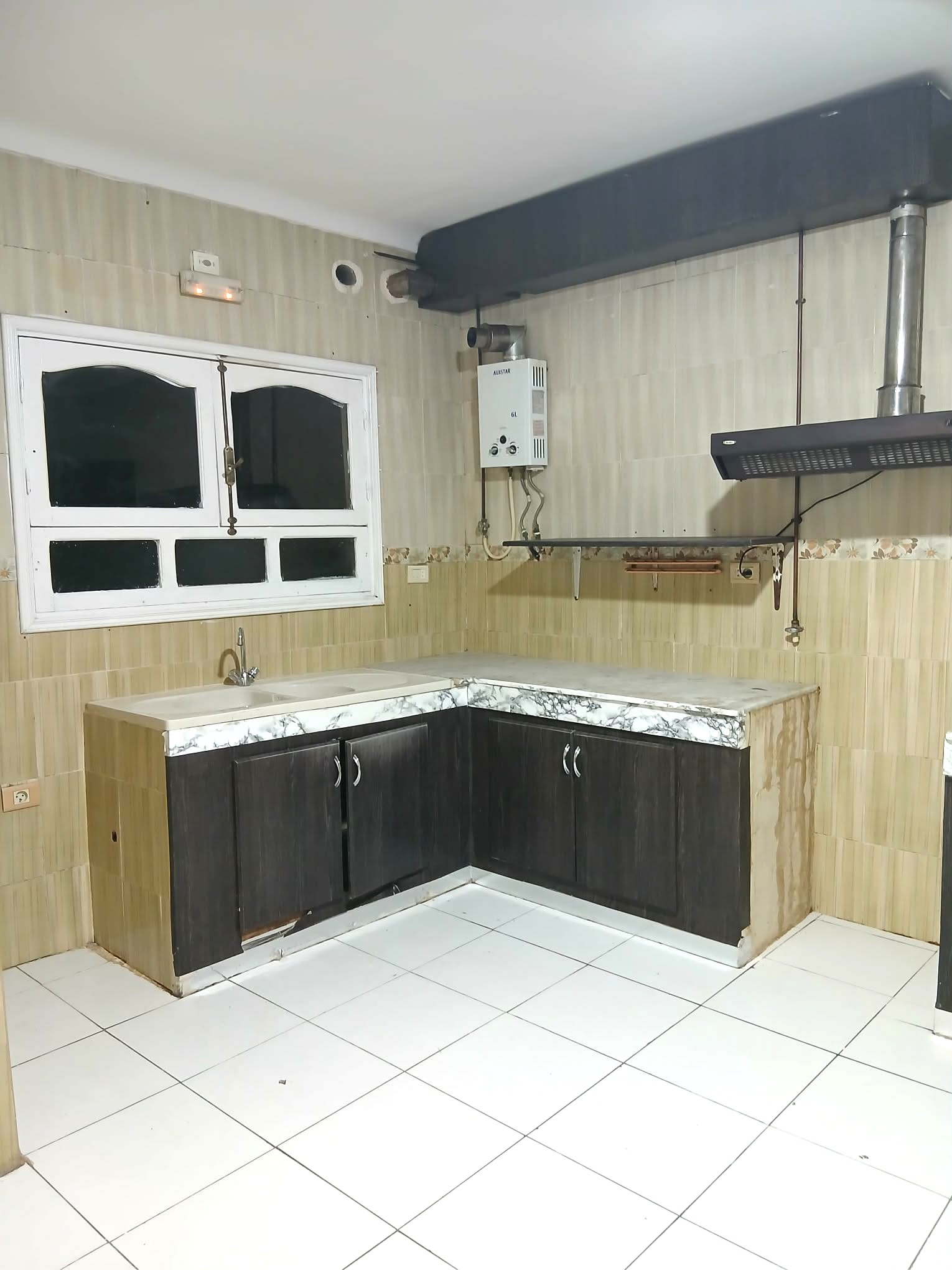 La Marsa Gammart Location Appart. 3 pices Etage de villa