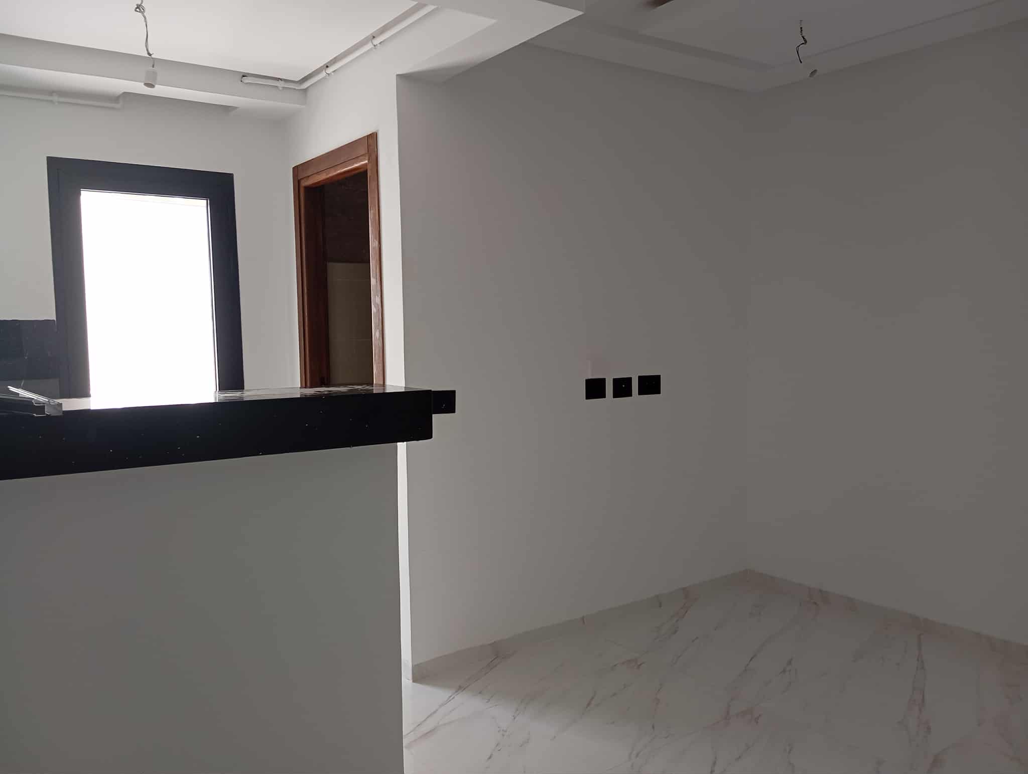 La Marsa El Aouina Vente Appart. 2 pices Apprt  s0   lwahat