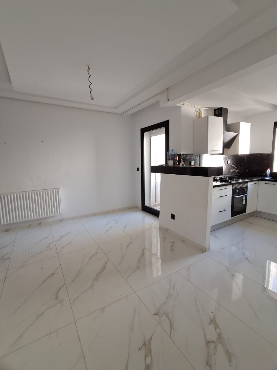 La Marsa El Aouina Location Appart. 2 pices Apprt s1  lwahat  prs carfour markat