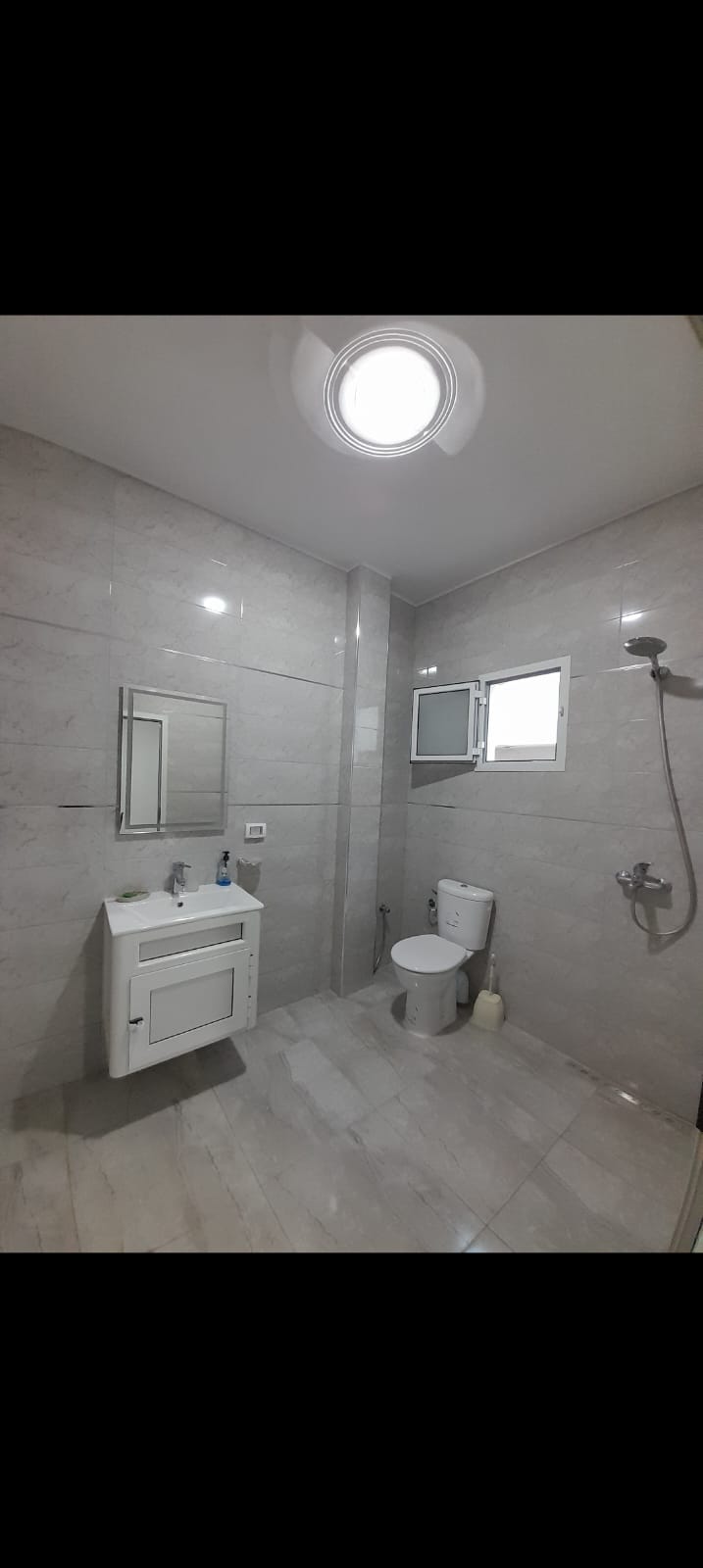 Bizerte Nord Bizerte Location Appart. 4 pices Vaste appartement meubl bizerte