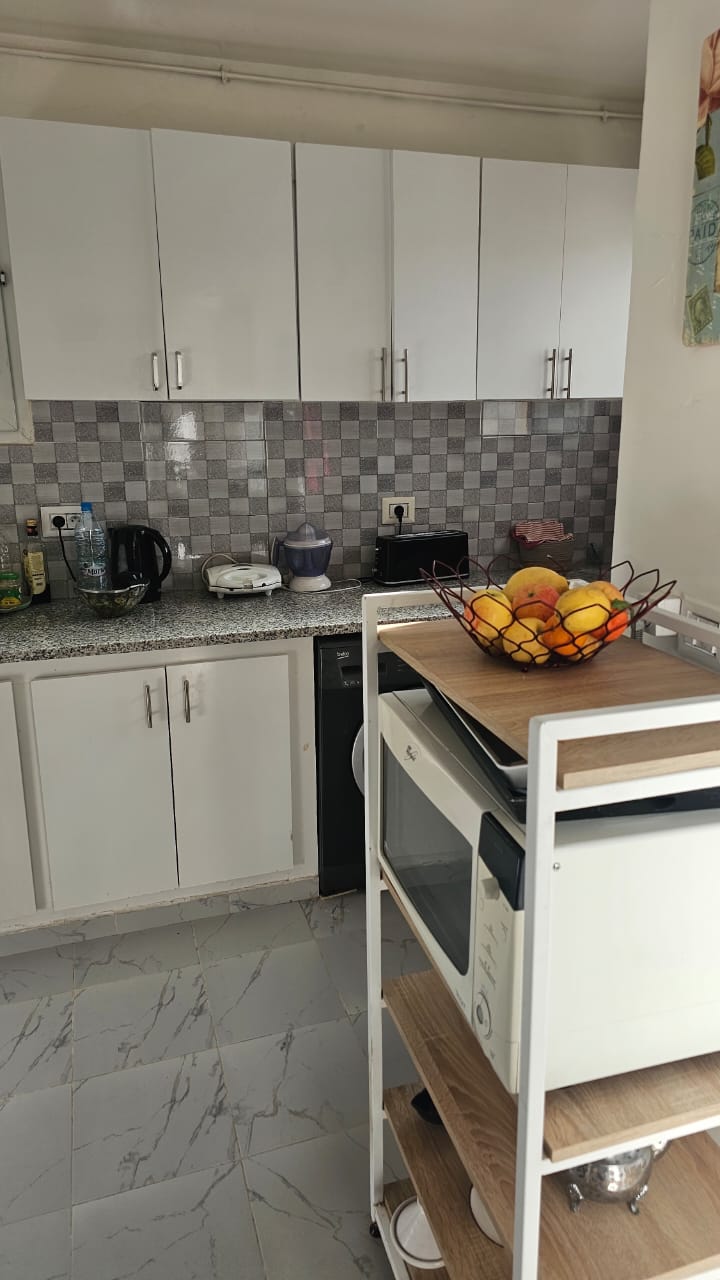 El Menzah Mutuelle Ville Location Appart. 4 pices Etage de villa  mutuelle ville