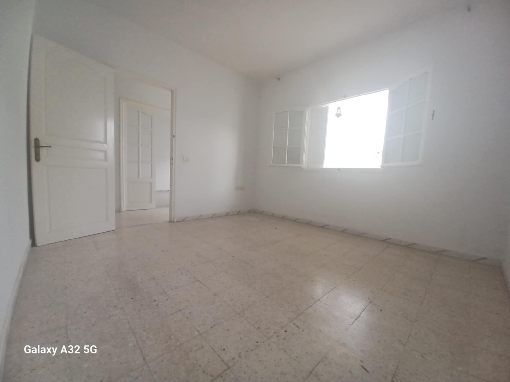 Rades Chouchet Rades Location Appart. 4 pices Etage de villa 4 pices au 1er tage