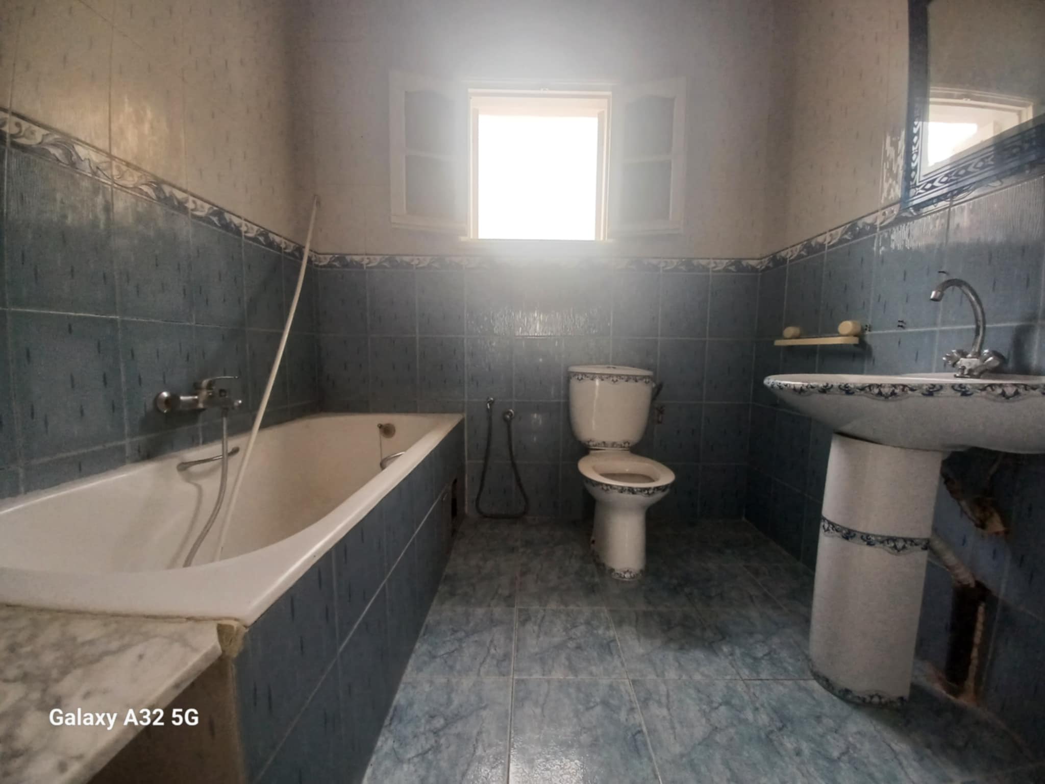 Rades Chouchet Rades Location Appart. 4 pices Etage de villa 4 pices au 1er tage