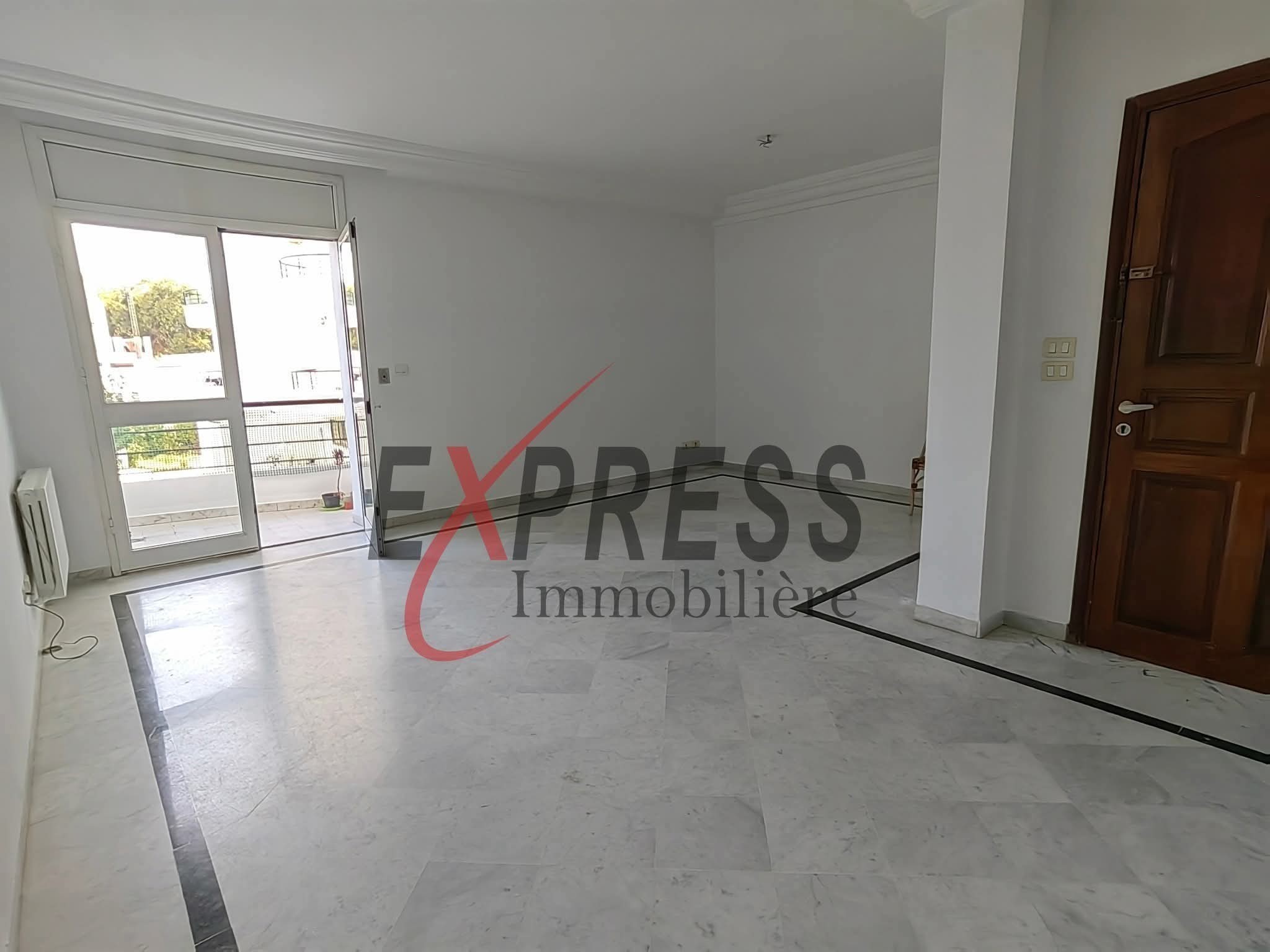 Ariana Ville Riadh Landlous Location Appart. 4 pices Un appartement s3 avec place de parking  ref 33