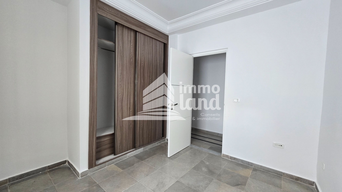 La Marsa Sidi Daoud Location Appart. 3 pices Rdc de villa s3 avec entre indpendante la marsa