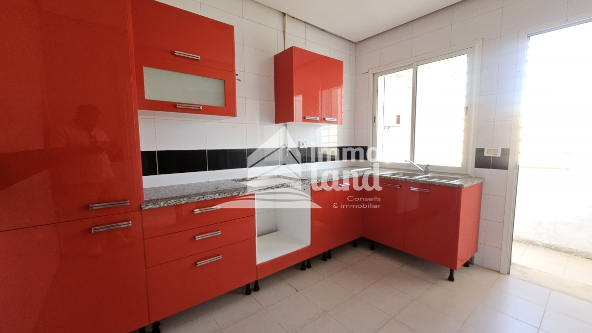 La Soukra Chotrana 1 Location Appart. 3 pices Appartement s2 spacieux  la soukra