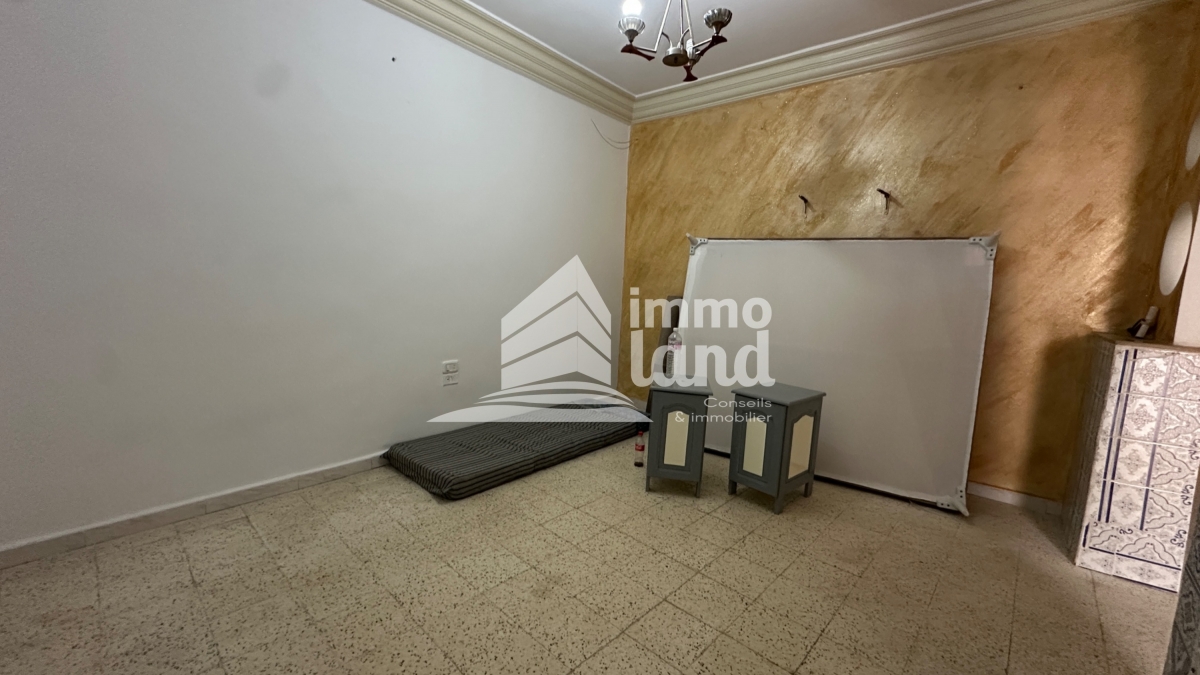 La Marsa Marsa Erriadh Location Appart. 3 pices Rdc s2 entre indpendante  la marsa