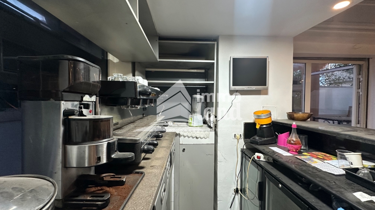 La Marsa Berge Du Lac Location Surfaces Cafetire au lac1