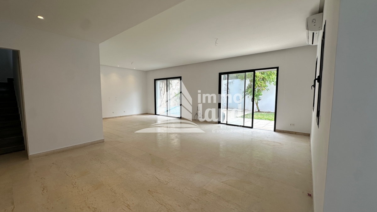 La Marsa Gammart Location Maisons Villa s3 sur 3 niveaux  gammarth